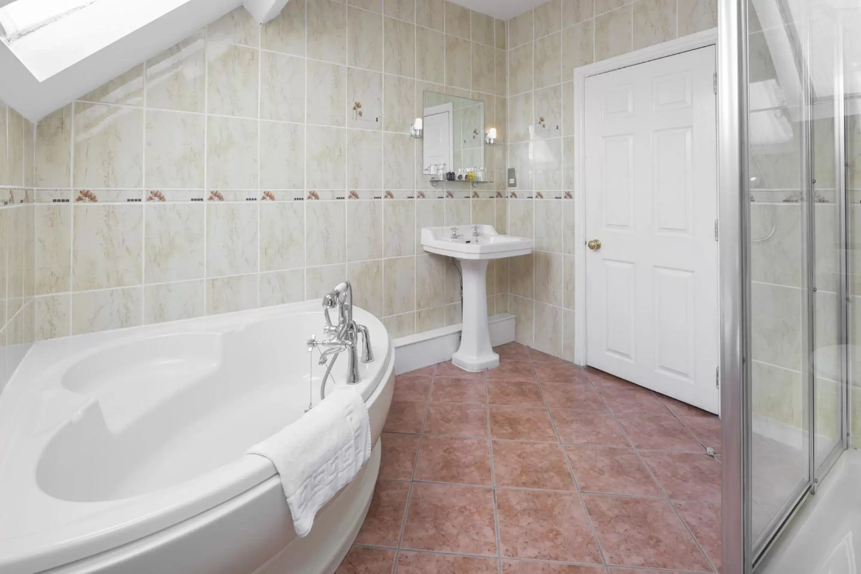 Bathroom in Bagdale Hall & Annexe