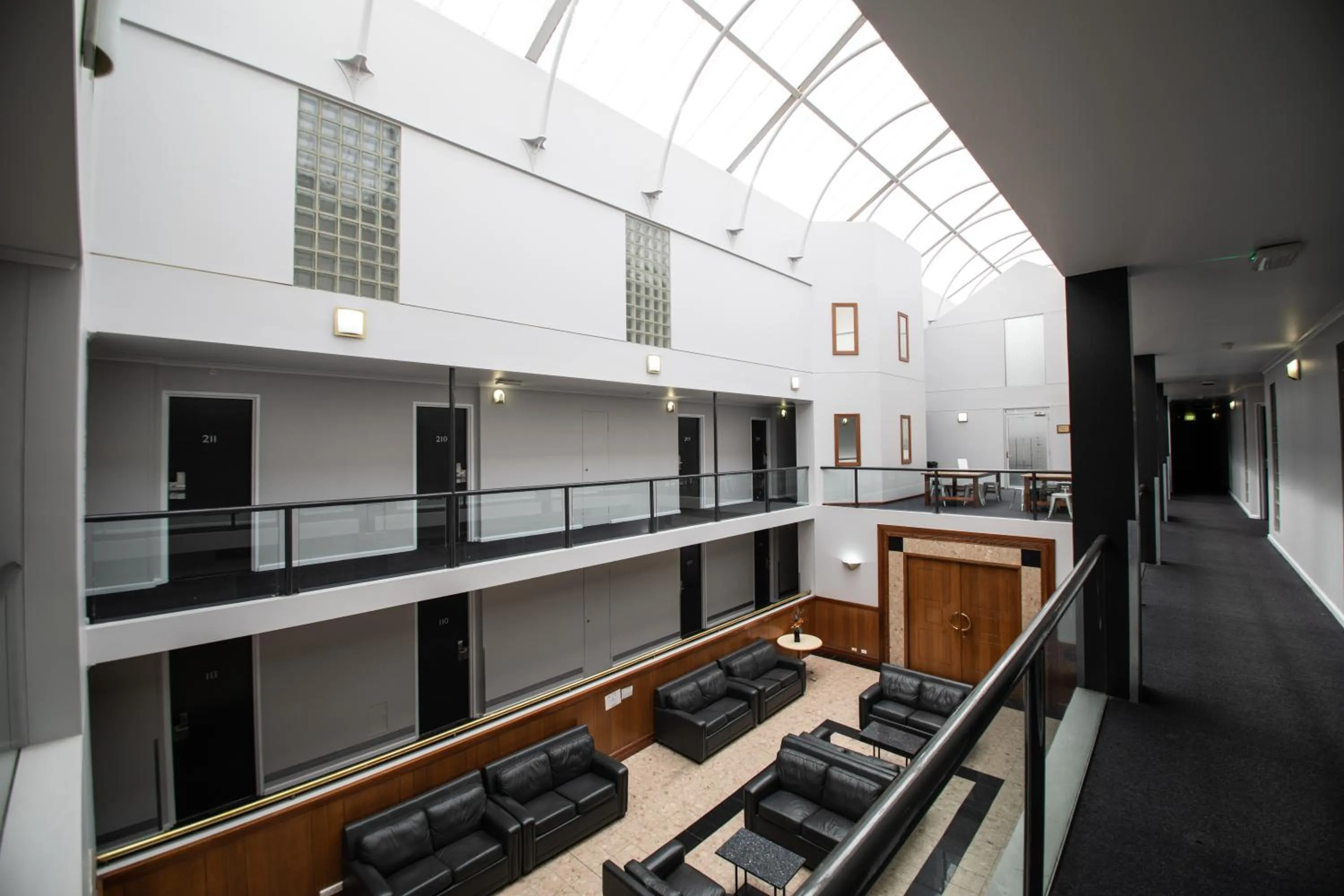 Lobby or reception in Madison Capital Executive Apartments