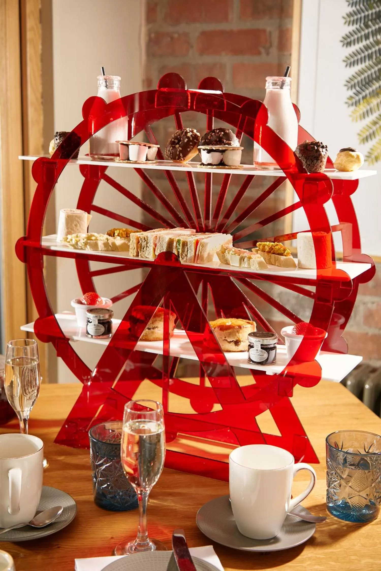 Restaurant/places to eat in Lion Quays Resort