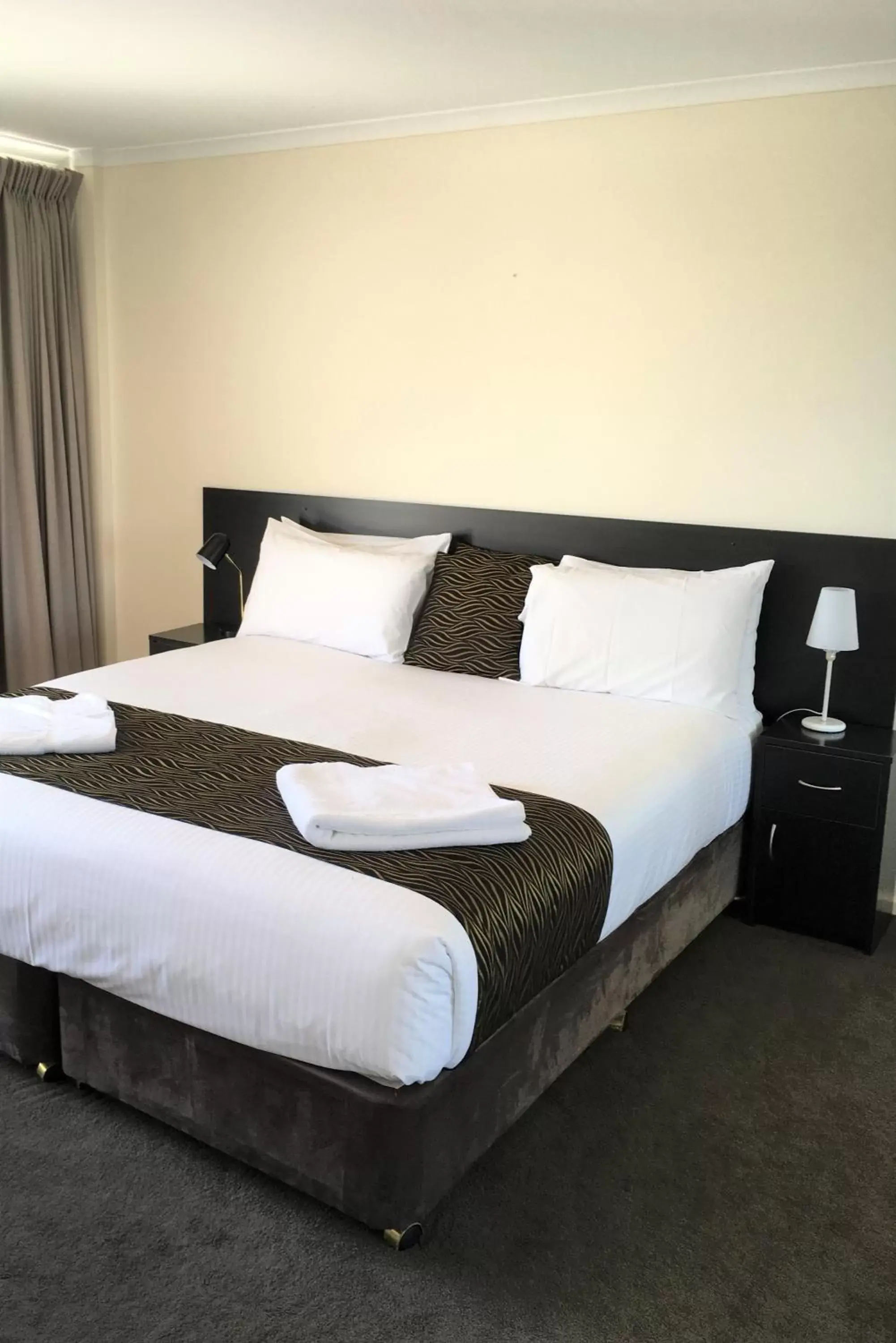 Bedroom, Bed in Horizon Holiday Apartments Bedroom, Bed in Horizon Holiday Apartments