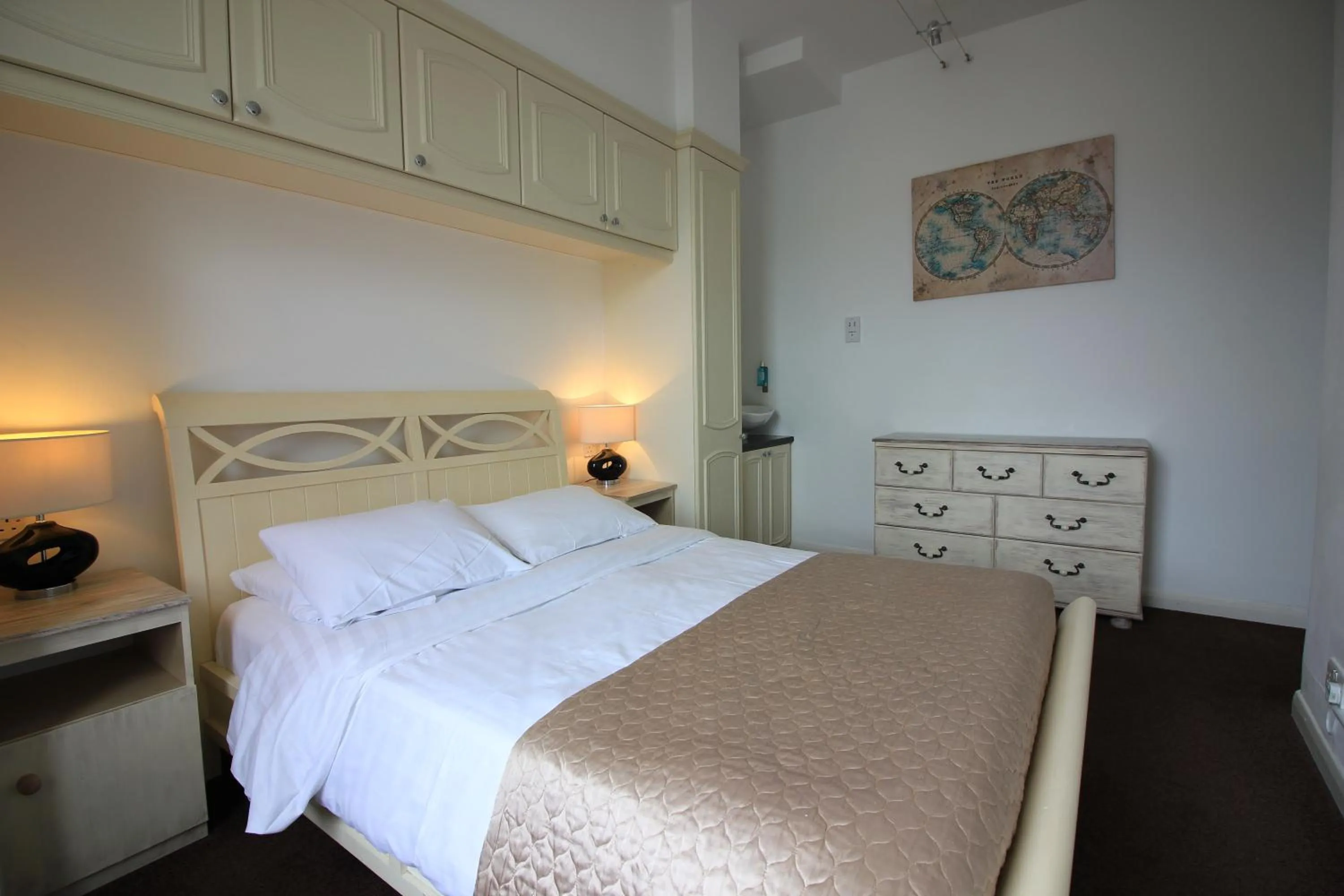 Bedroom in Seafield House