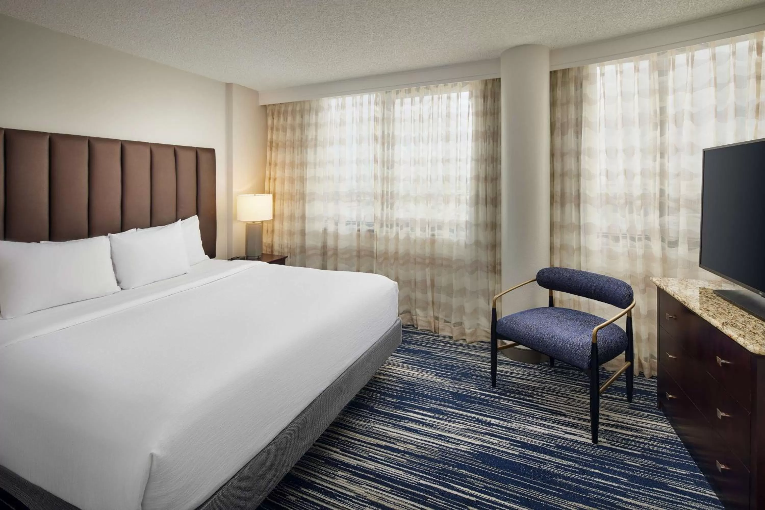 Bed in Embassy Suites by Hilton West Palm Beach Central