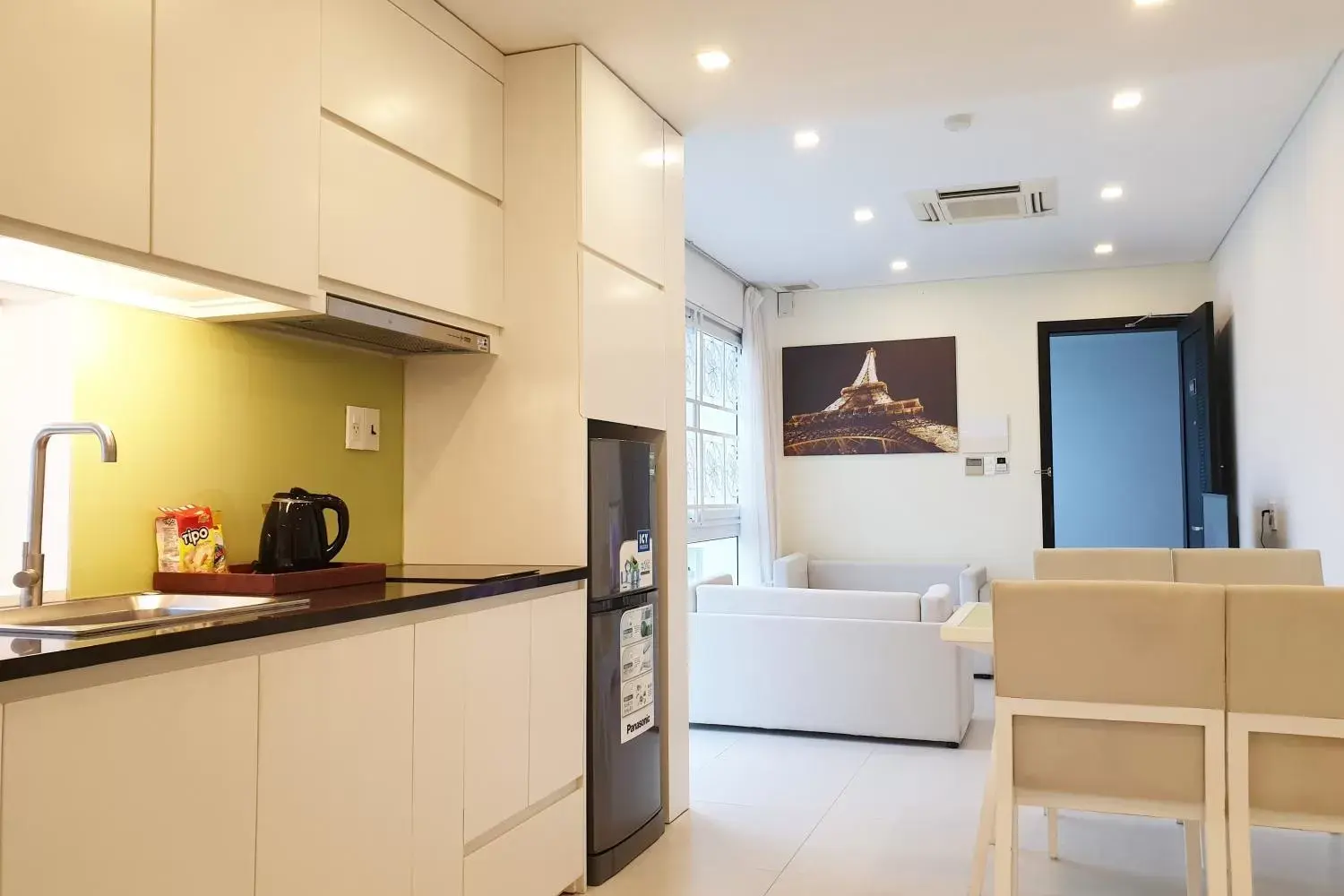 Living room, Kitchen/Kitchenette in Champa Island Nha Trang - Resort Hotel & Spa