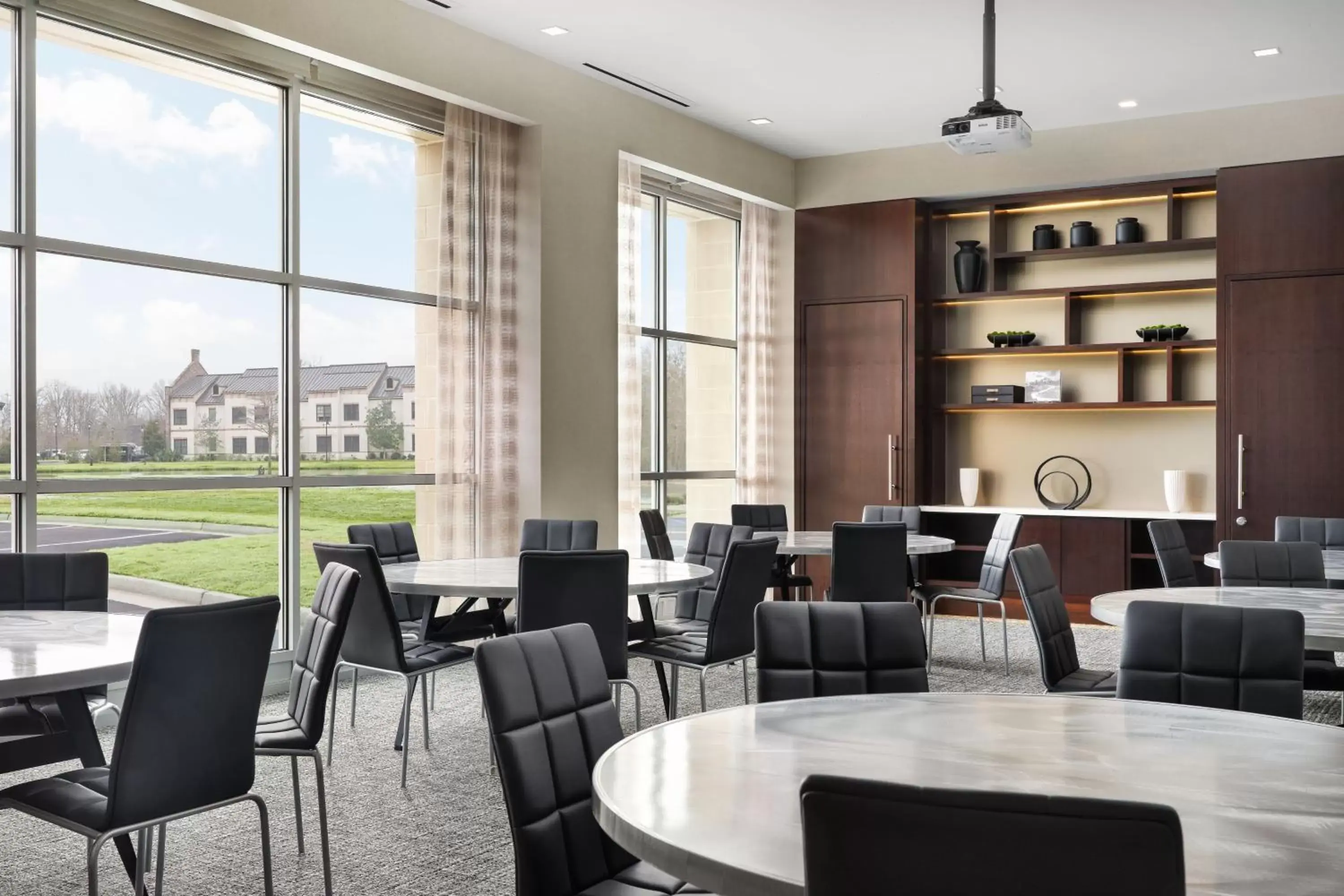 Meeting/conference room, Restaurant/Places to Eat in AC Hotel by Marriott Jackson Ridgeland