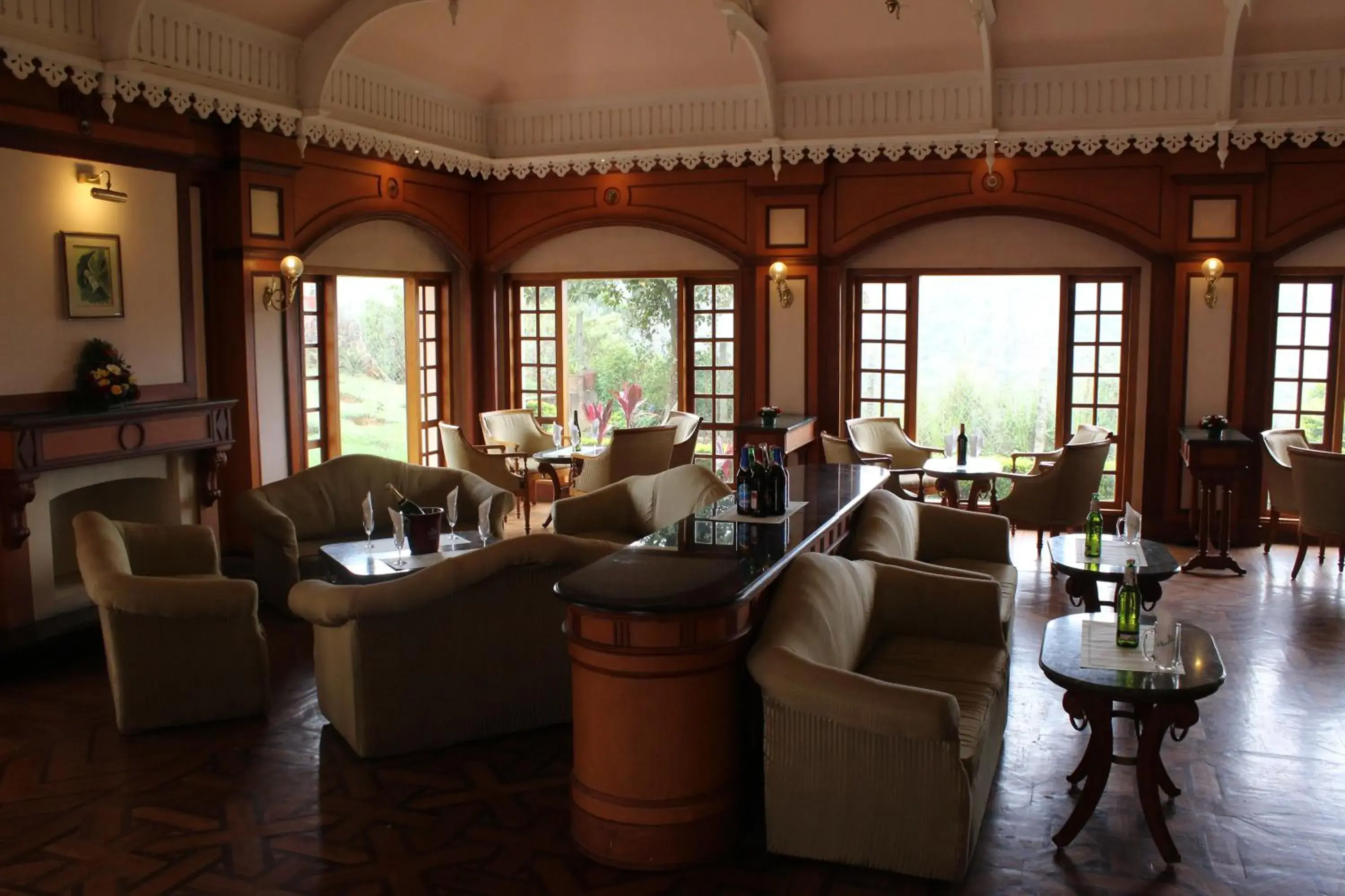 Restaurant/places to eat, Lounge/Bar in Ktdc Tea County Resort