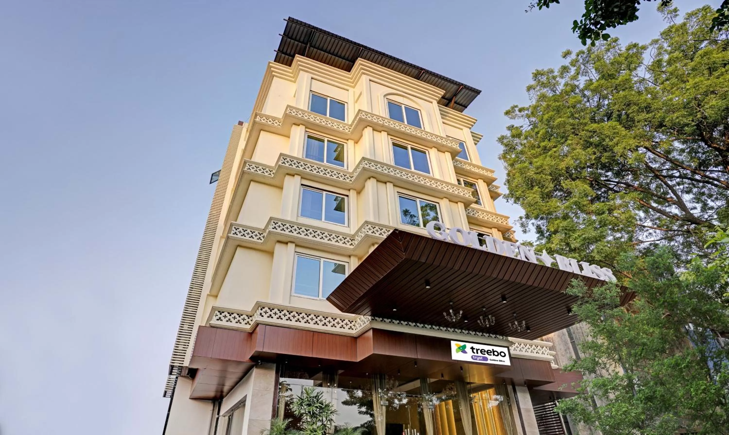 Property building in Treebo Premium Golden Bliss Trimurti Nagar Square