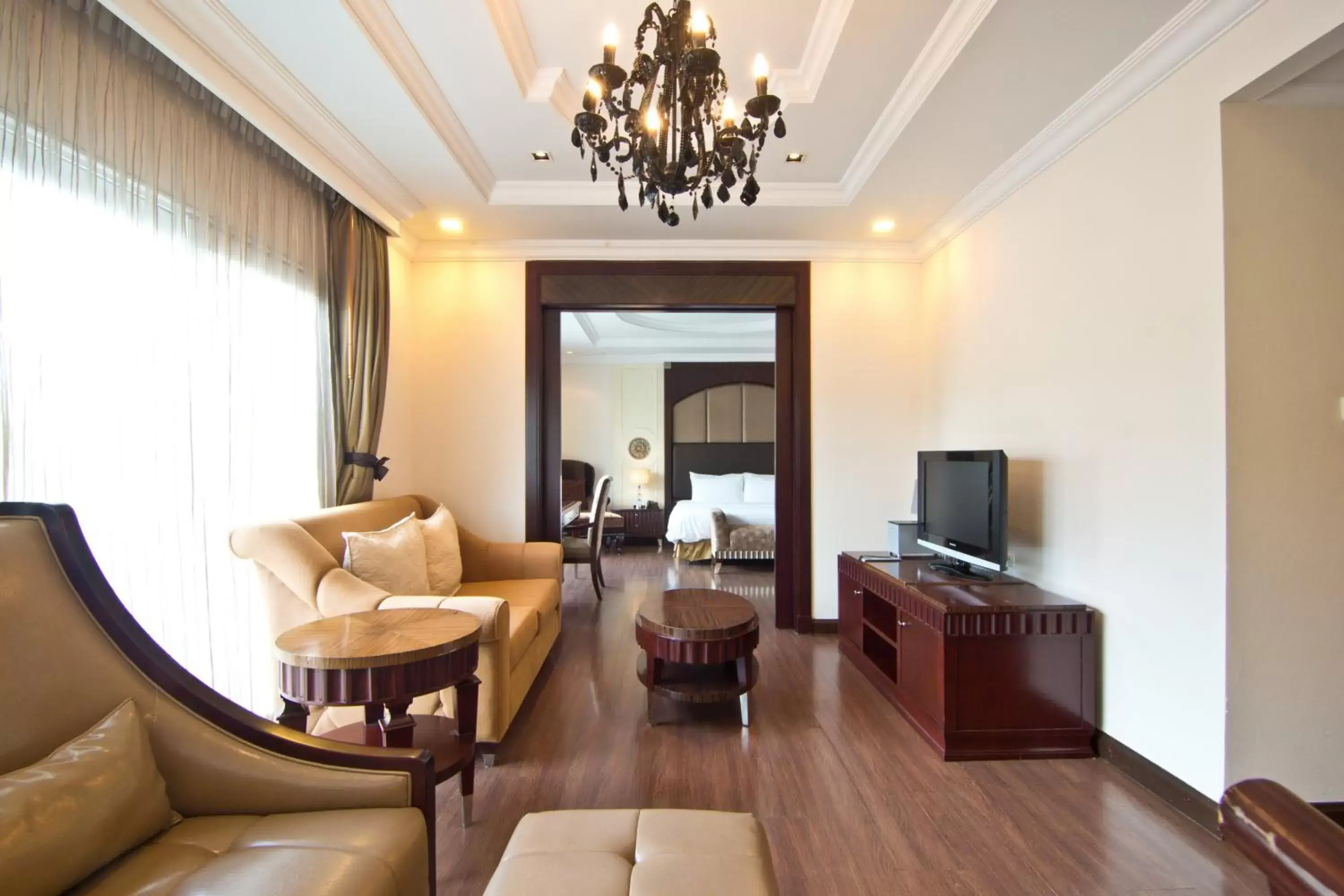 Living room, Seating Area in LK Residence