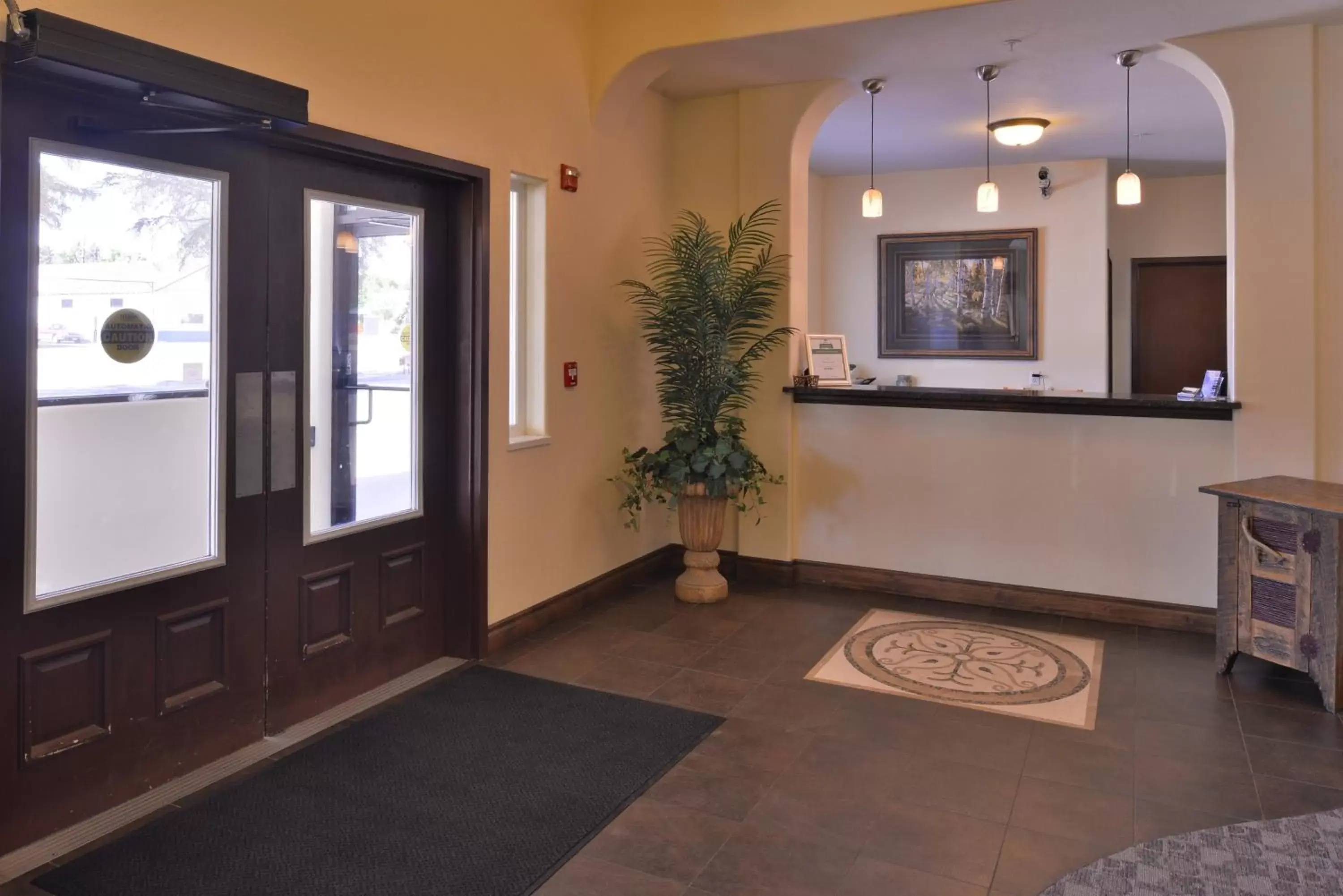 Facade/entrance in Blue Spruce Inn-Meeker, Colorado