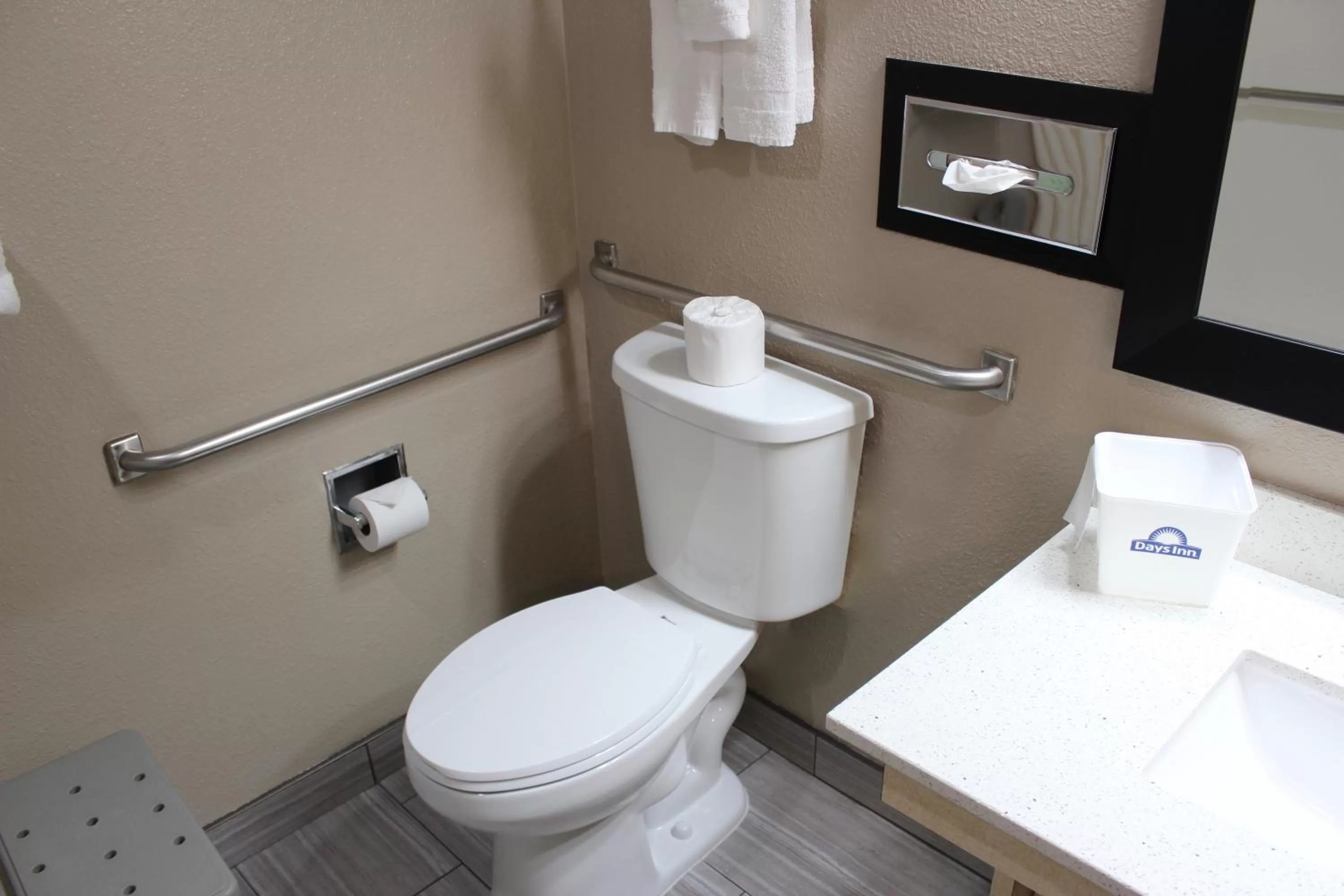 Toilet in Days Inn by Wyndham Ritzville