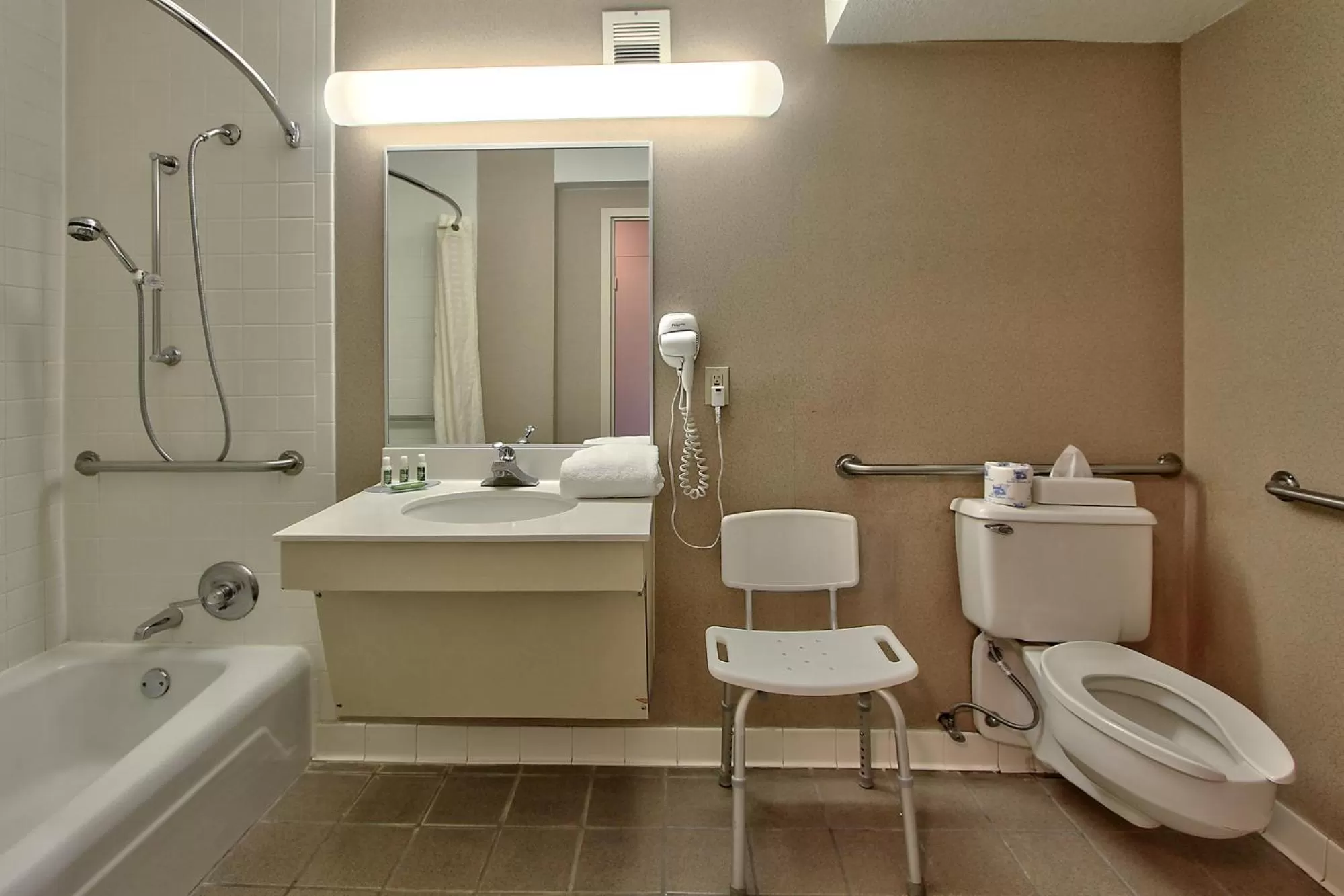 Bathroom in Ramada by Wyndham Albuquerque Midtown