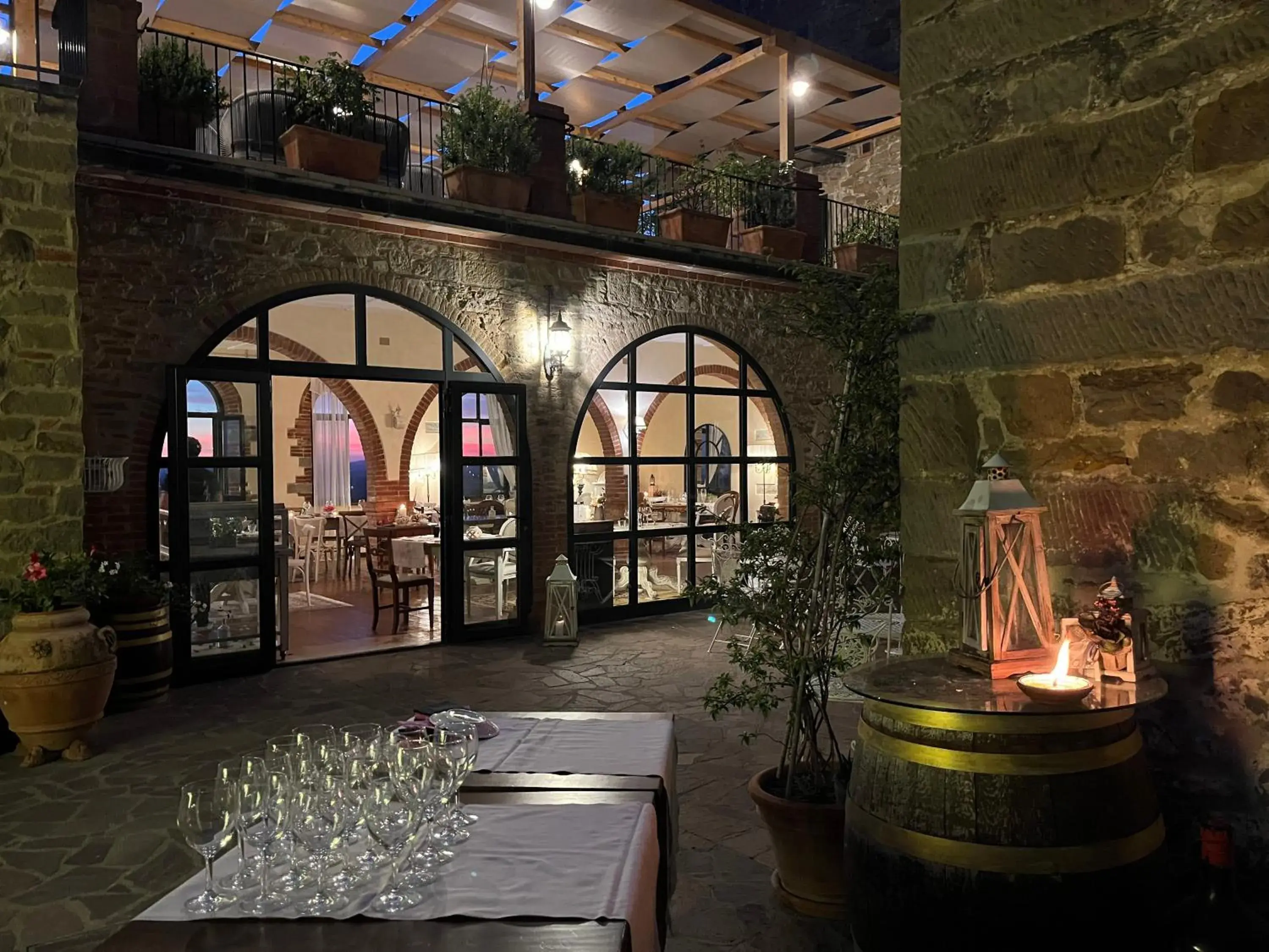 Restaurant/places to eat in Villa Schiatti