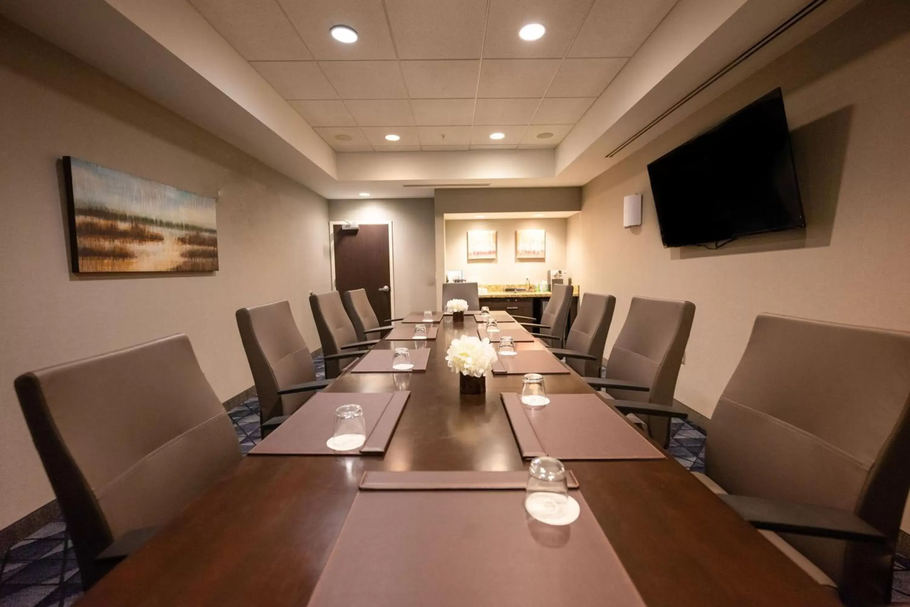 Meeting/conference room in Courtyard by Marriott Philadelphia Springfield