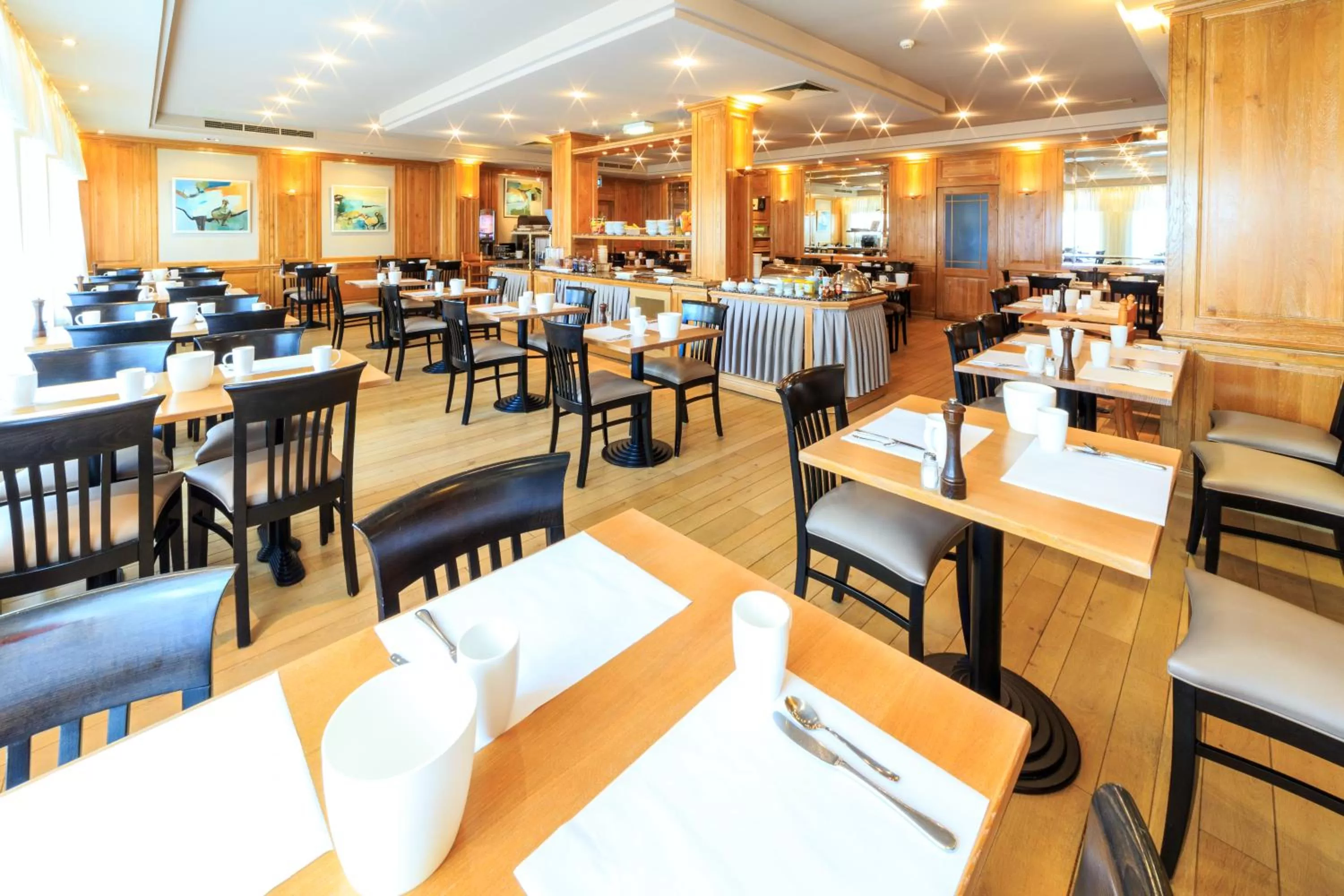 Buffet breakfast in Hotel Pacific