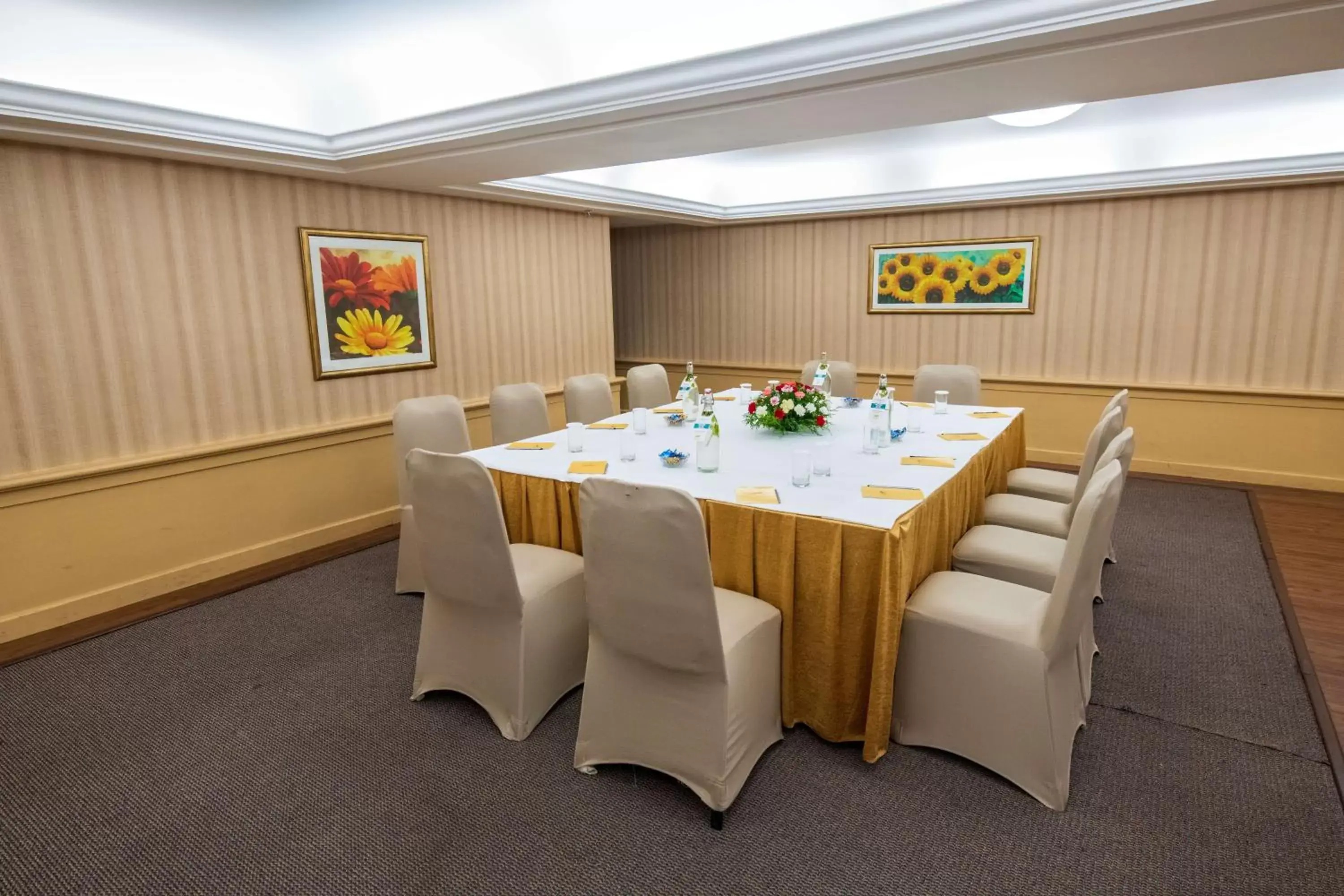 Meeting/conference room in The Carlton Kodaikanal