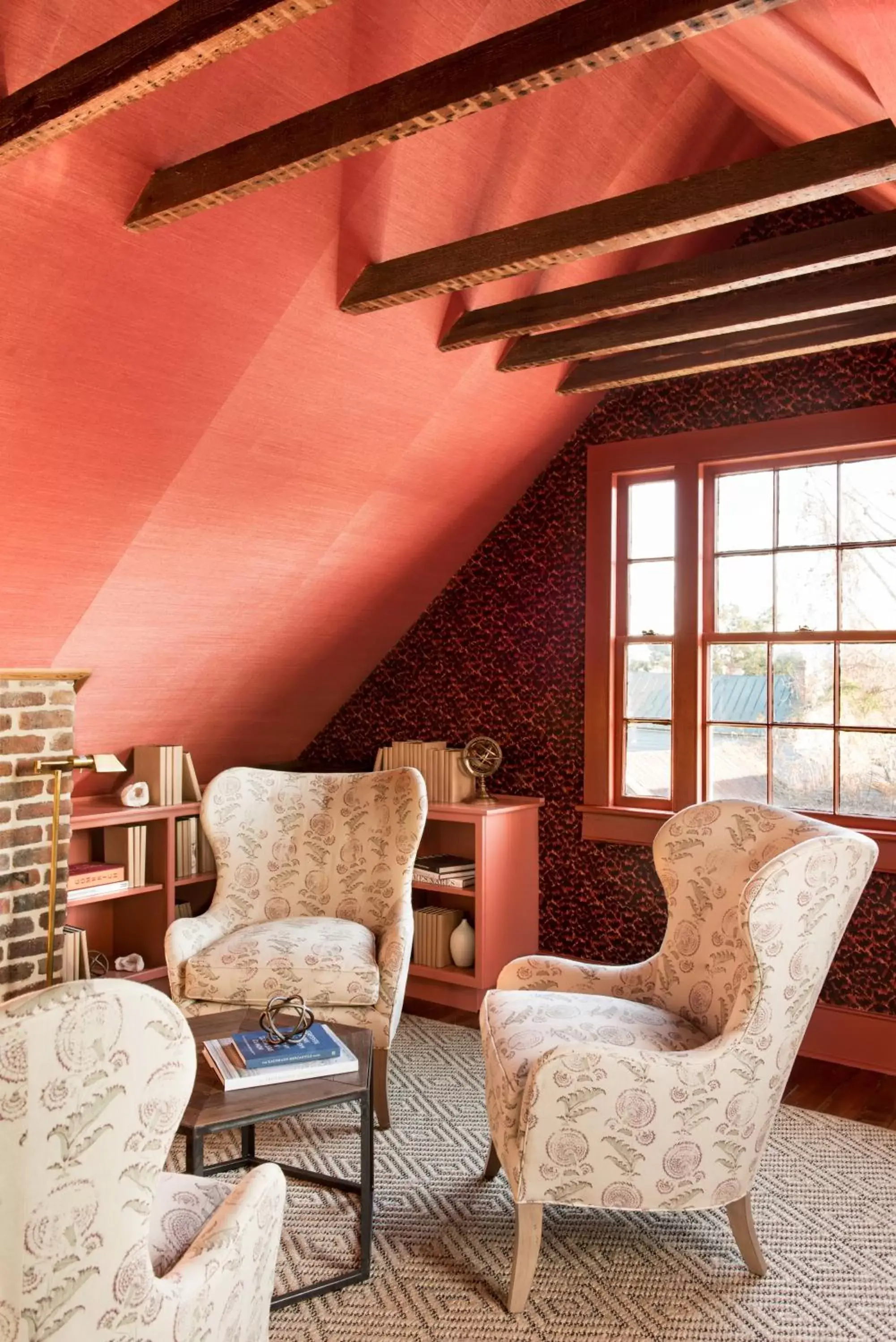 Library, Seating Area in 86 Cannon Historic Inn - Adults Only