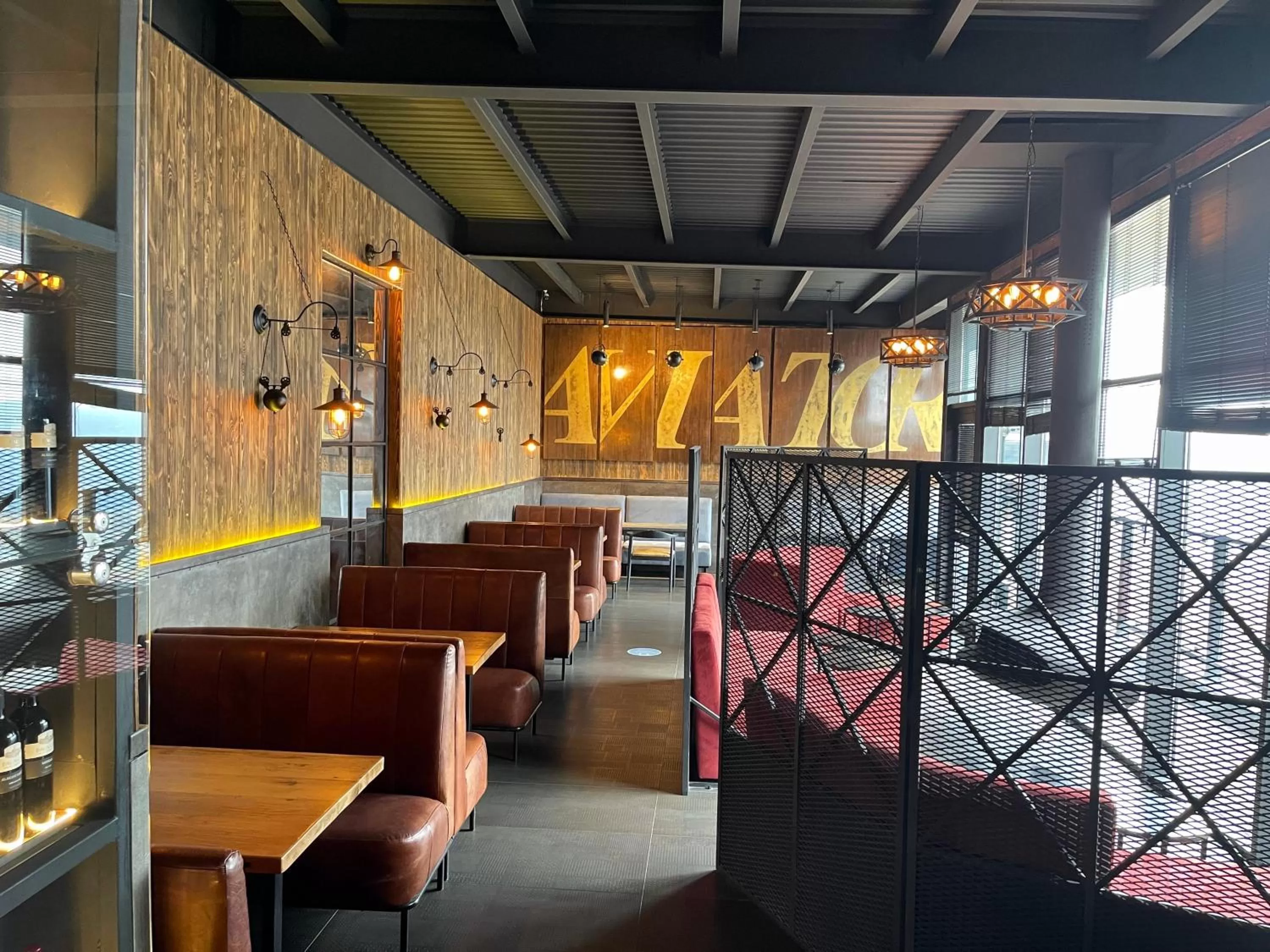 Lounge or bar in Gudauri Loft Hotel