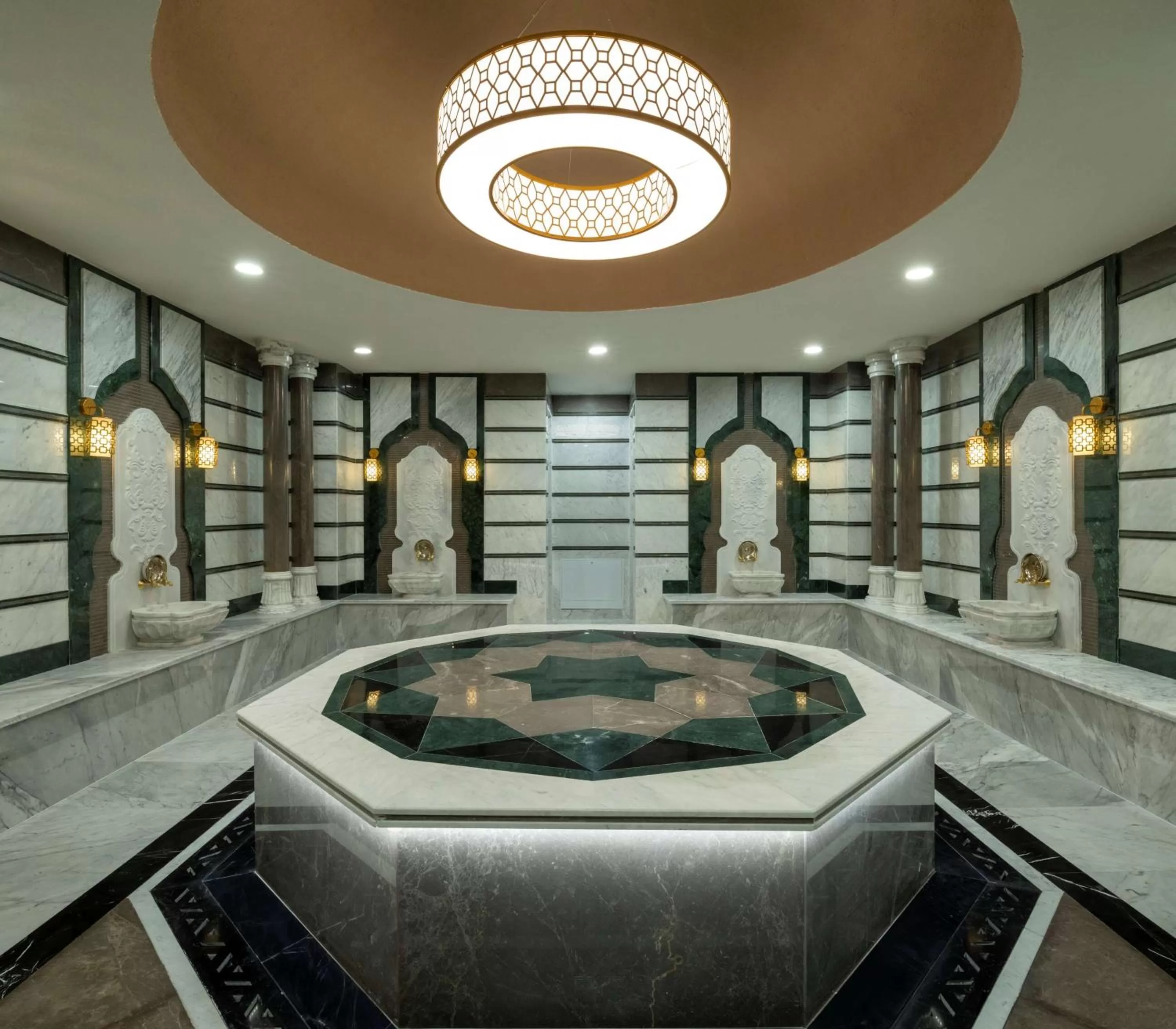 Spa and wellness centre/facilities in DoubleTree by Hilton Manisa