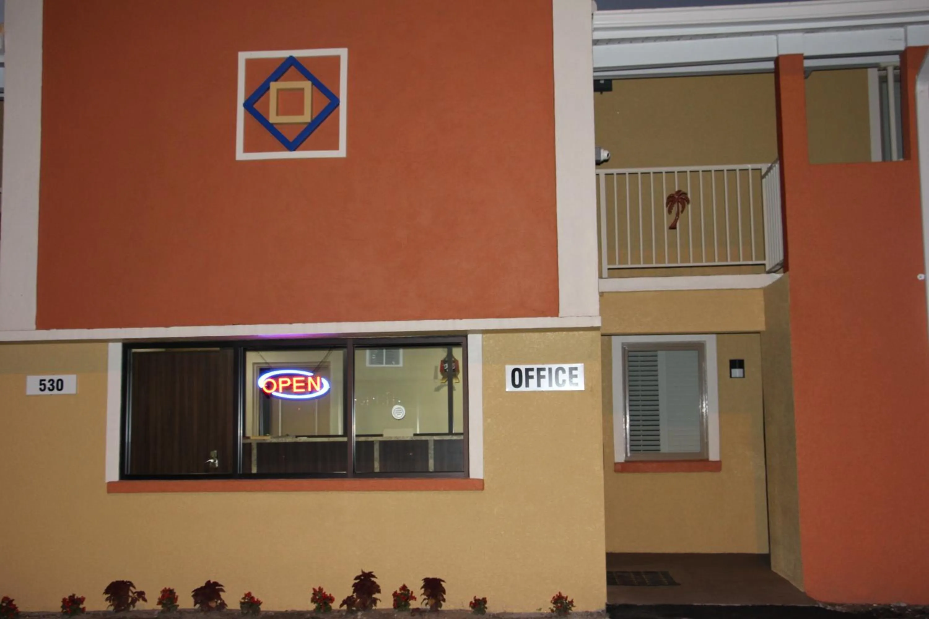 Facade/entrance in Budget Inn Lake Wales