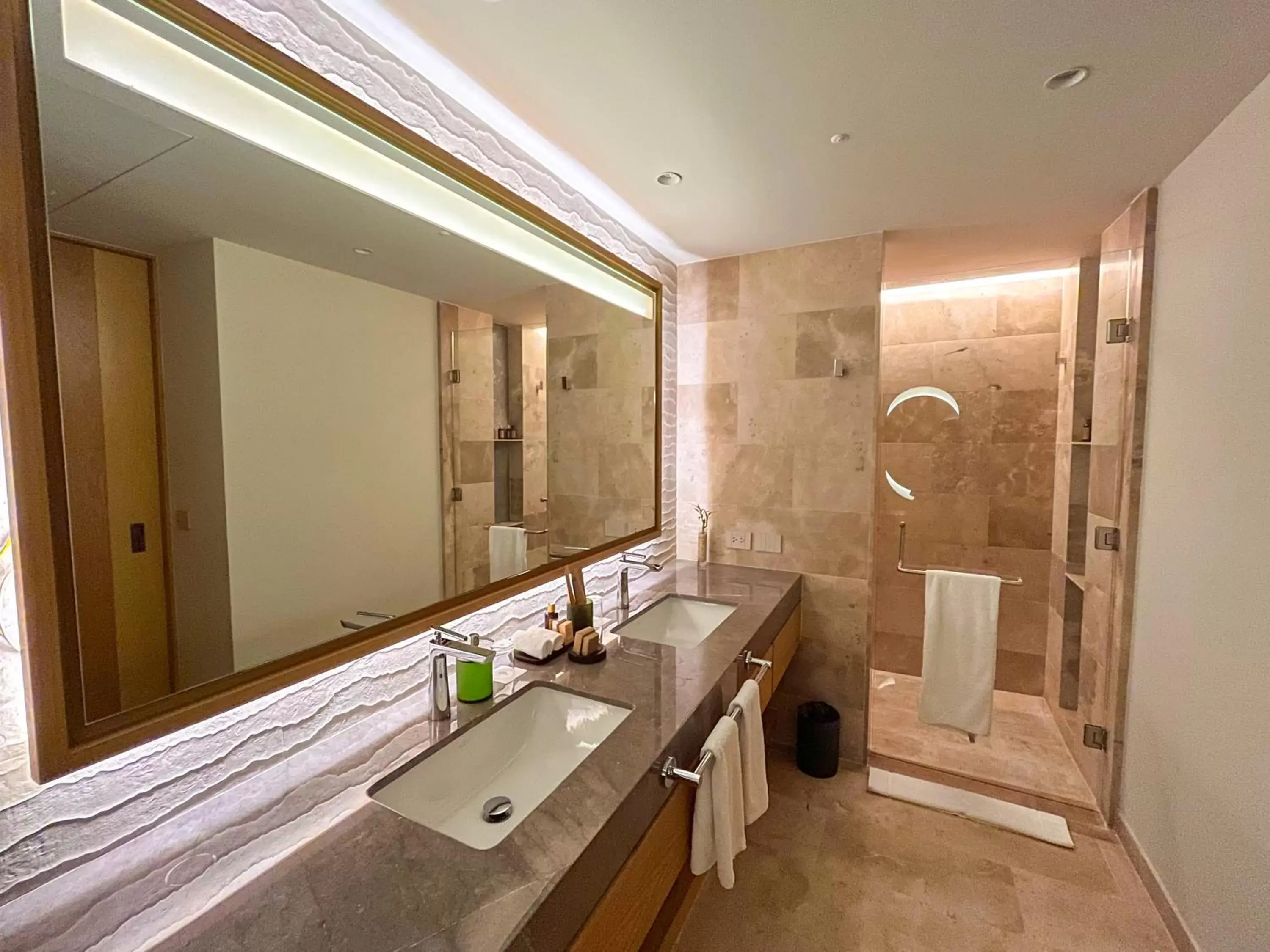 Bathroom in Haven Riviera Cancun - All Inclusive - Adults Only