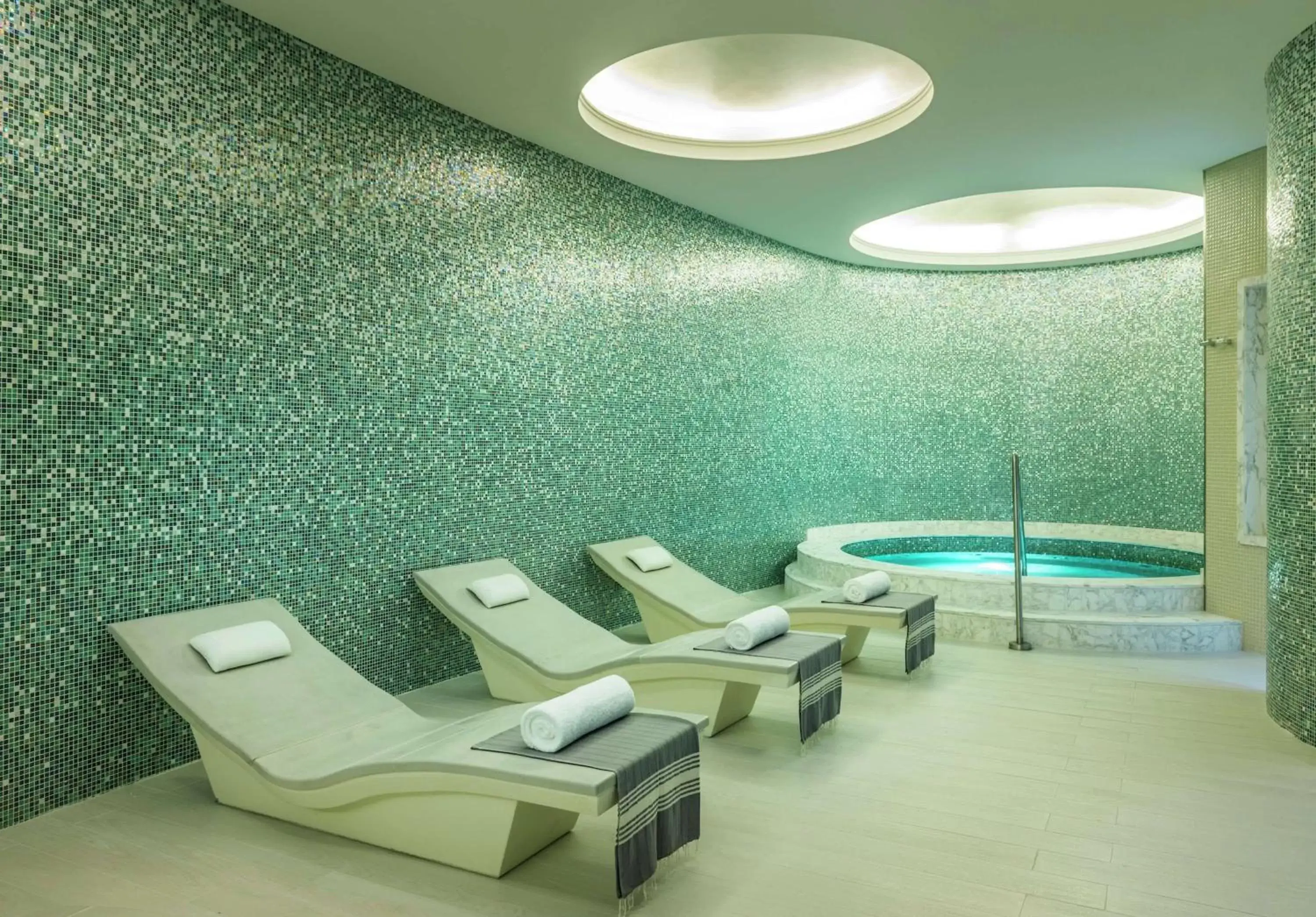 Spa and wellness centre/facilities, Spa/Wellness in Hilton Dubai Al Habtoor City