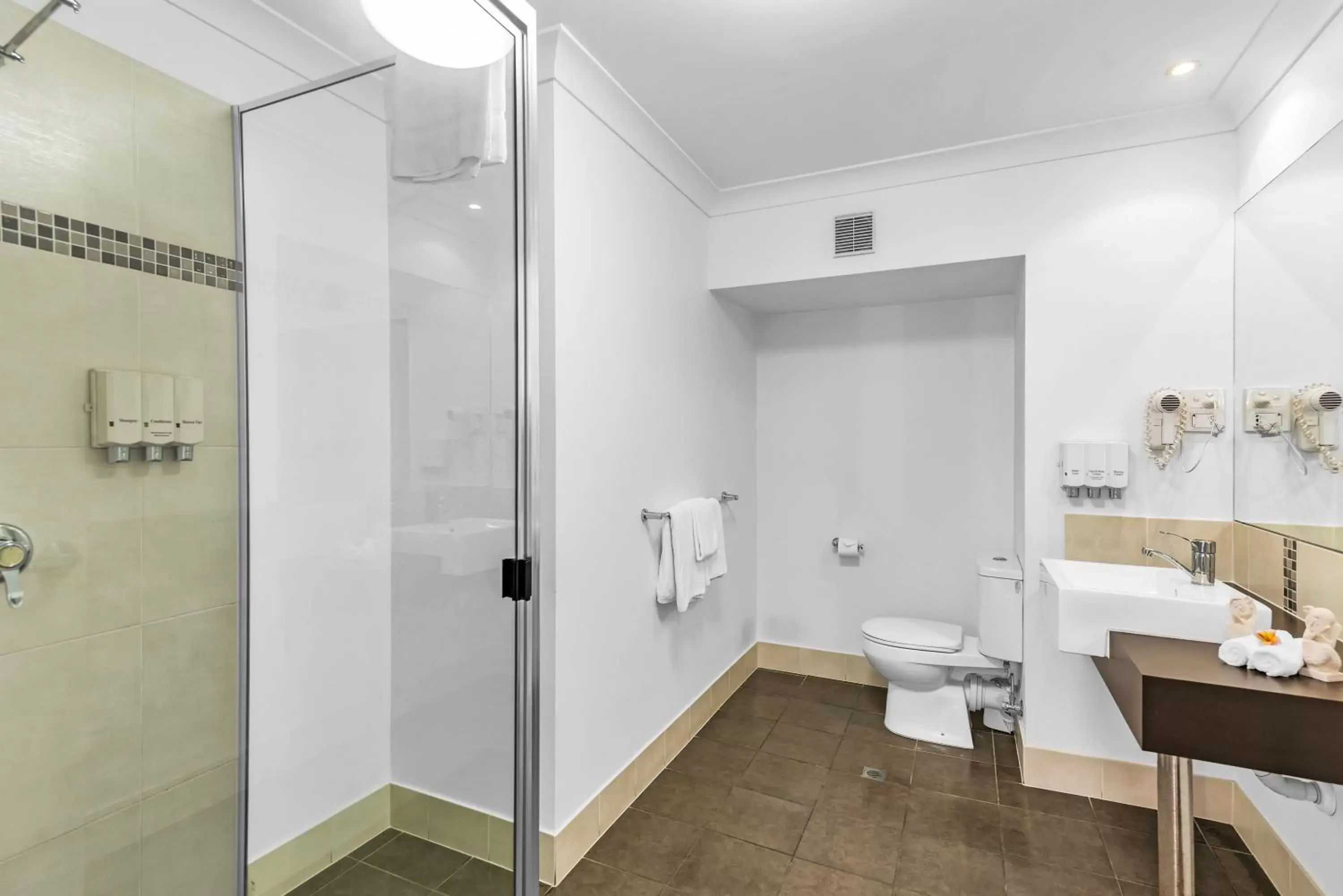 Toilet, Bathroom in Bay Village Tropical Retreat & Apartments