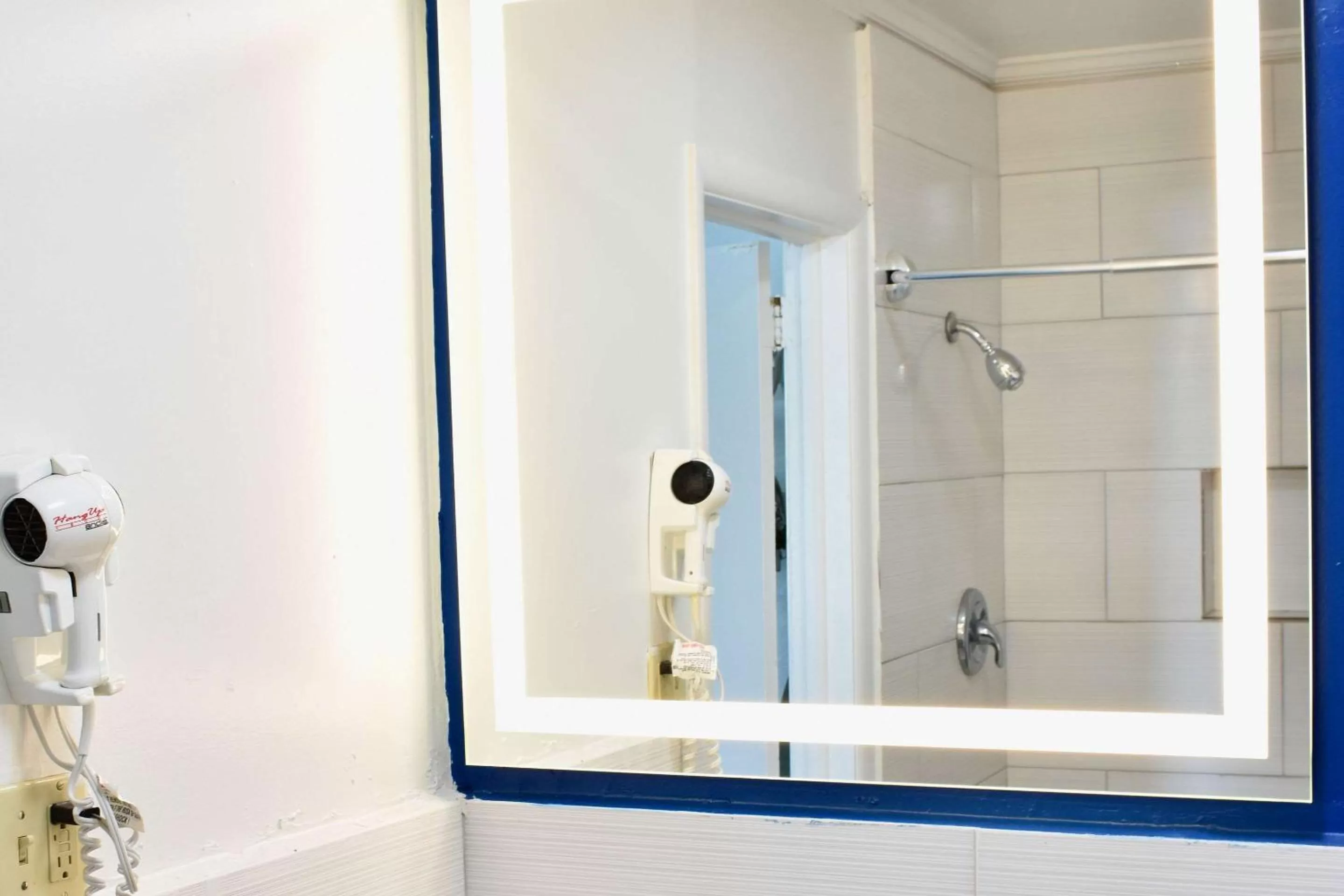 Bedroom in Rodeway Inn Swainsboro