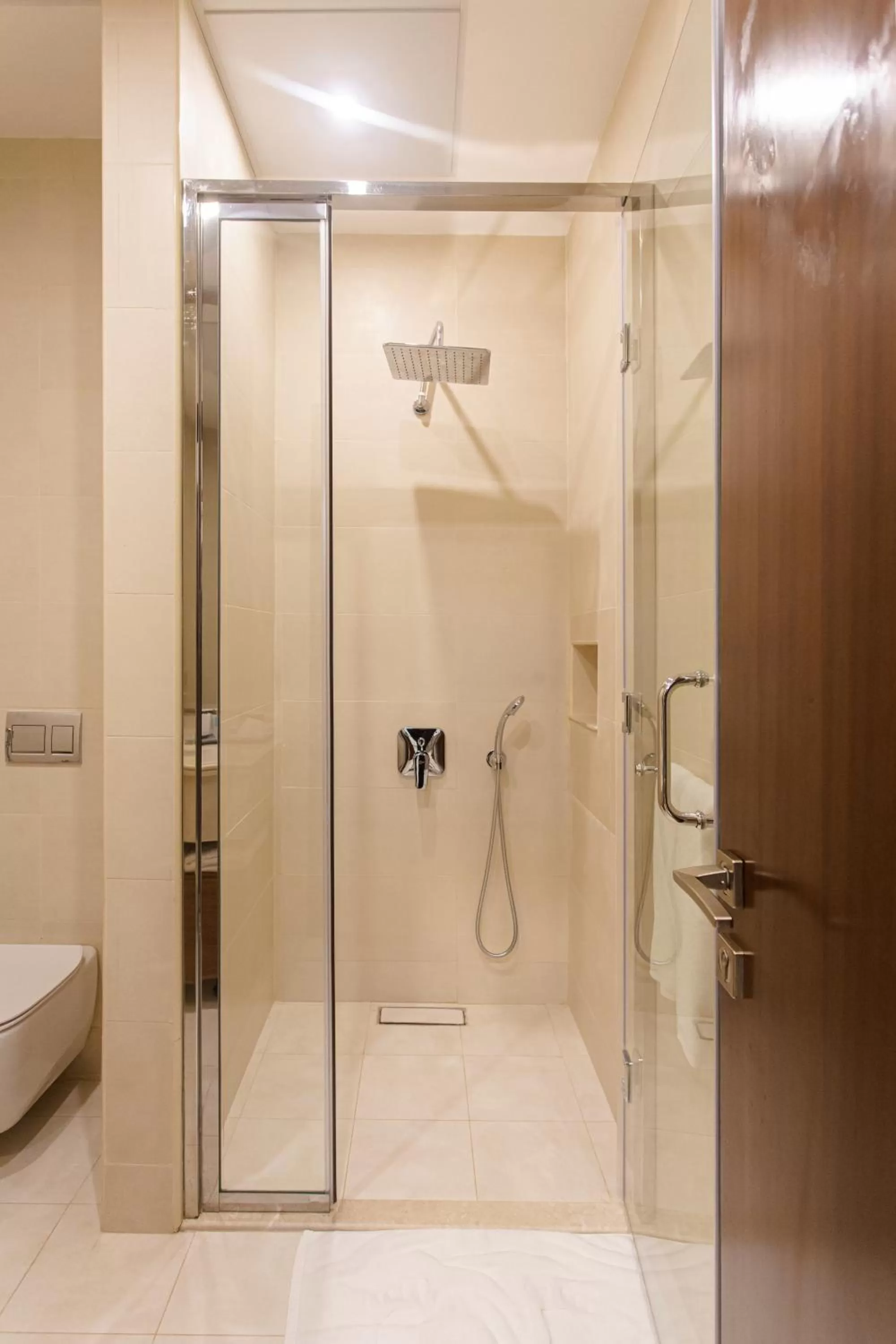 Shower in Sarwat Park Hotel Riyadh - Diplomatic Quarter