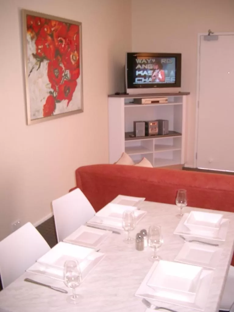 Restaurant/places to eat in McLaren Vale Motel & Apartments