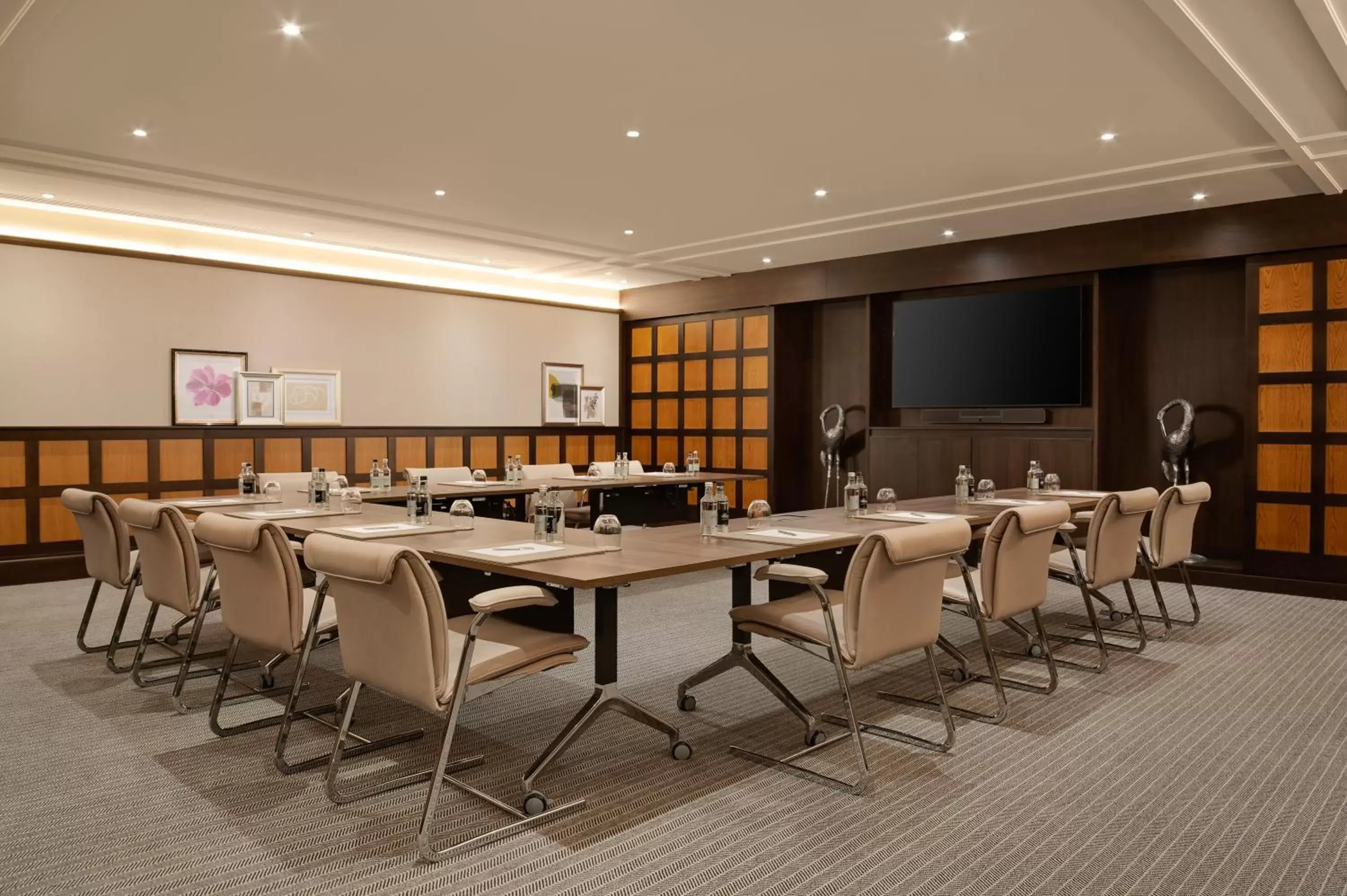 Meeting/conference room in Fairmont Windsor Park