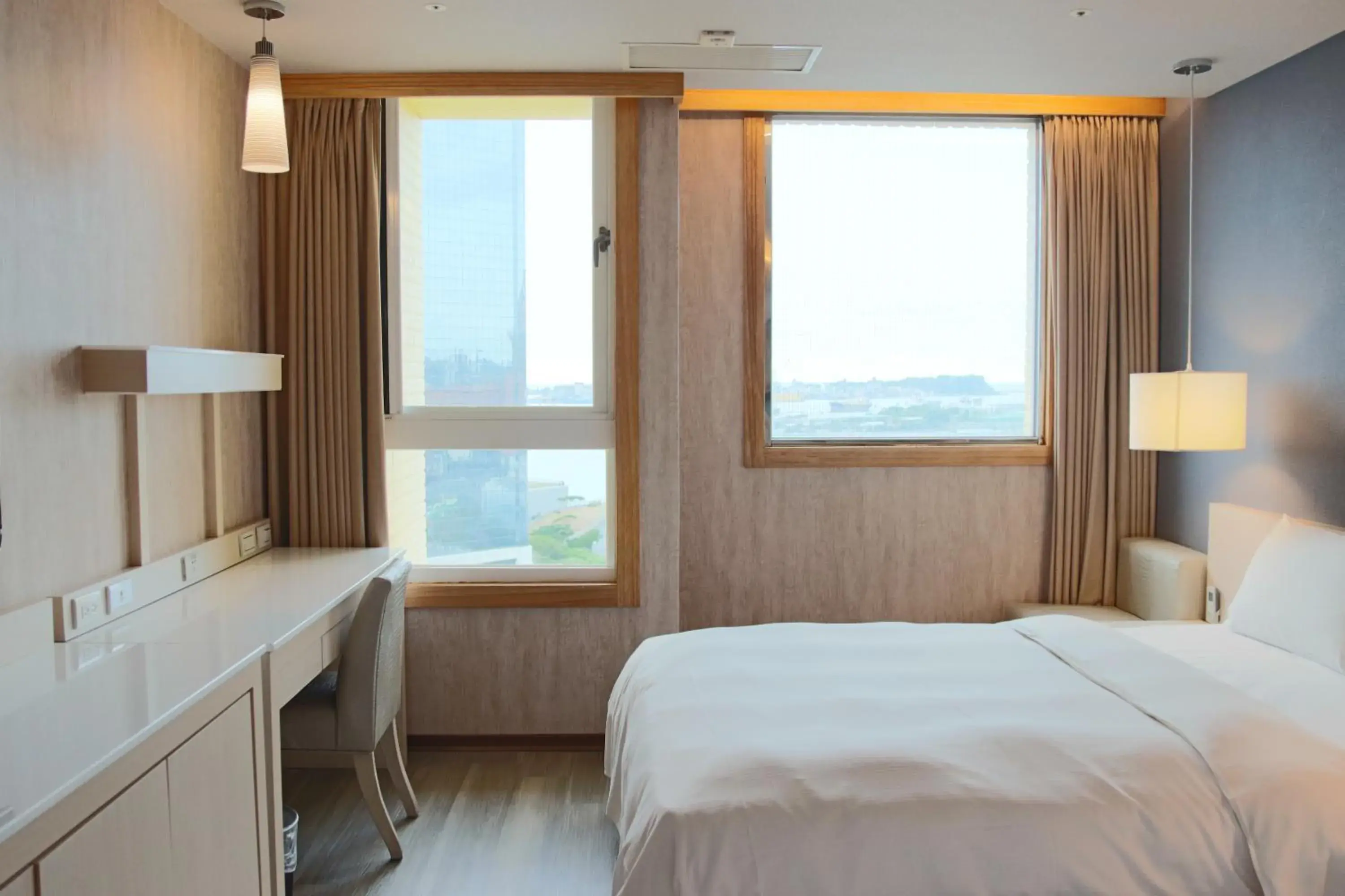 On site, Bed in Kindness Hotel-Kaohsiung Guang Rong Pier