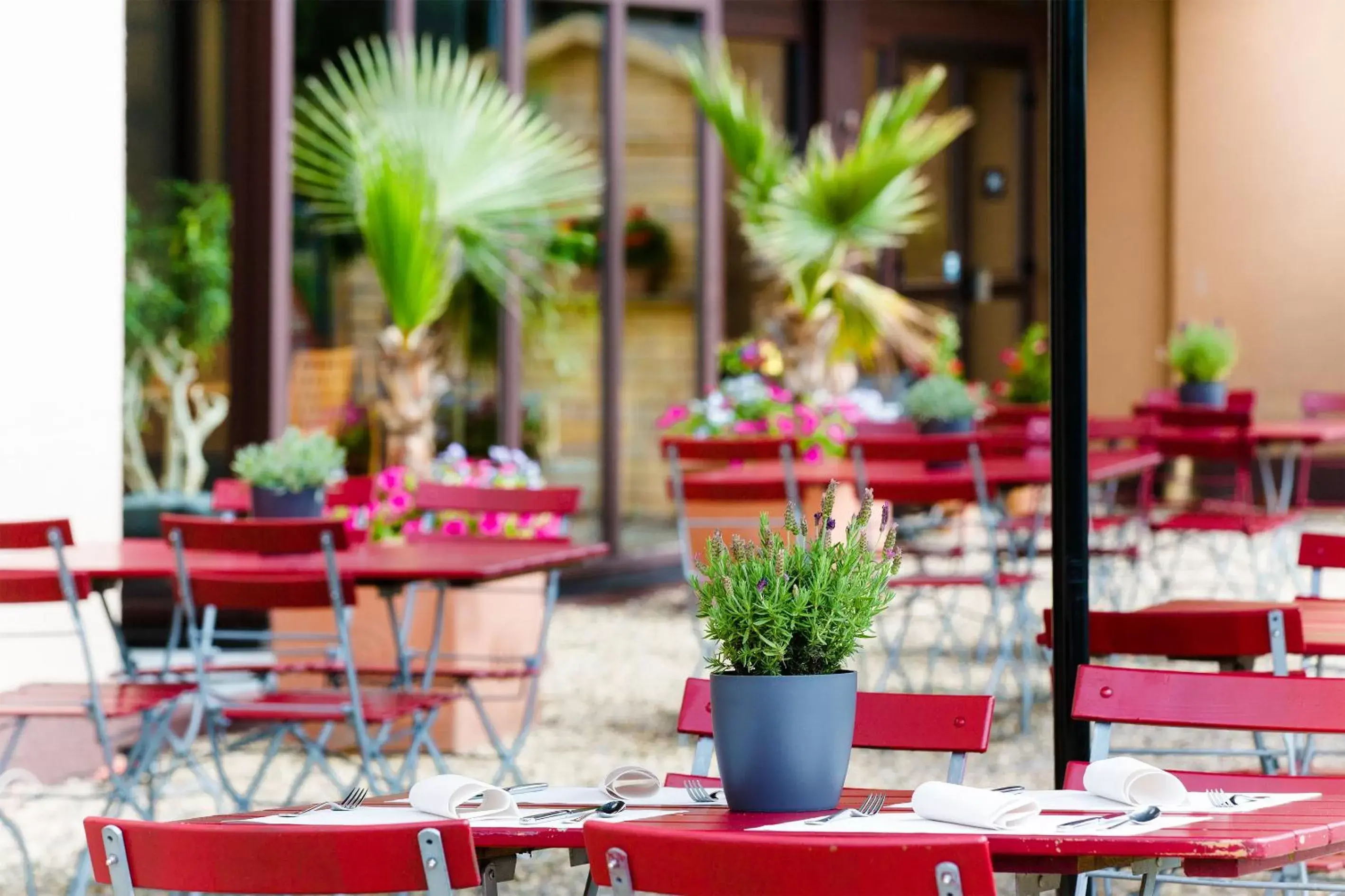 Balcony/Terrace, Restaurant/Places to Eat in Montana Parkhotel Marl