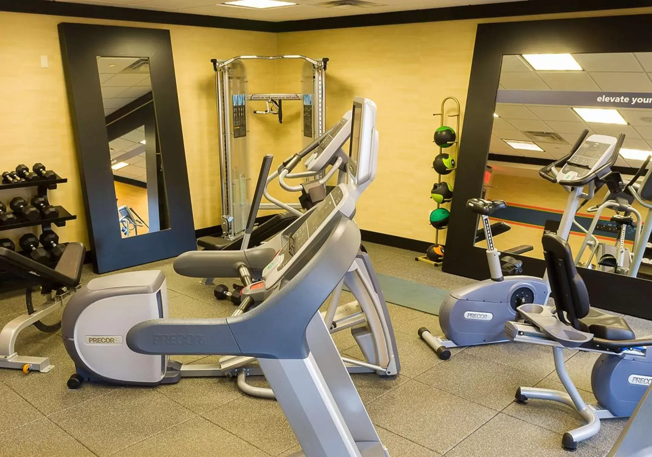 Fitness centre/facilities, Fitness Center/Facilities in Hampton Inn and Suites Tulsa Central