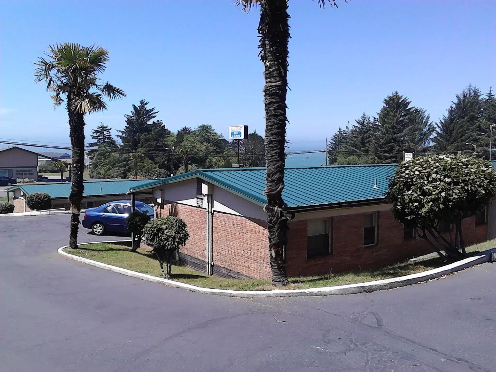 Property building, Neighborhood in Blue Coast Inn & Suites