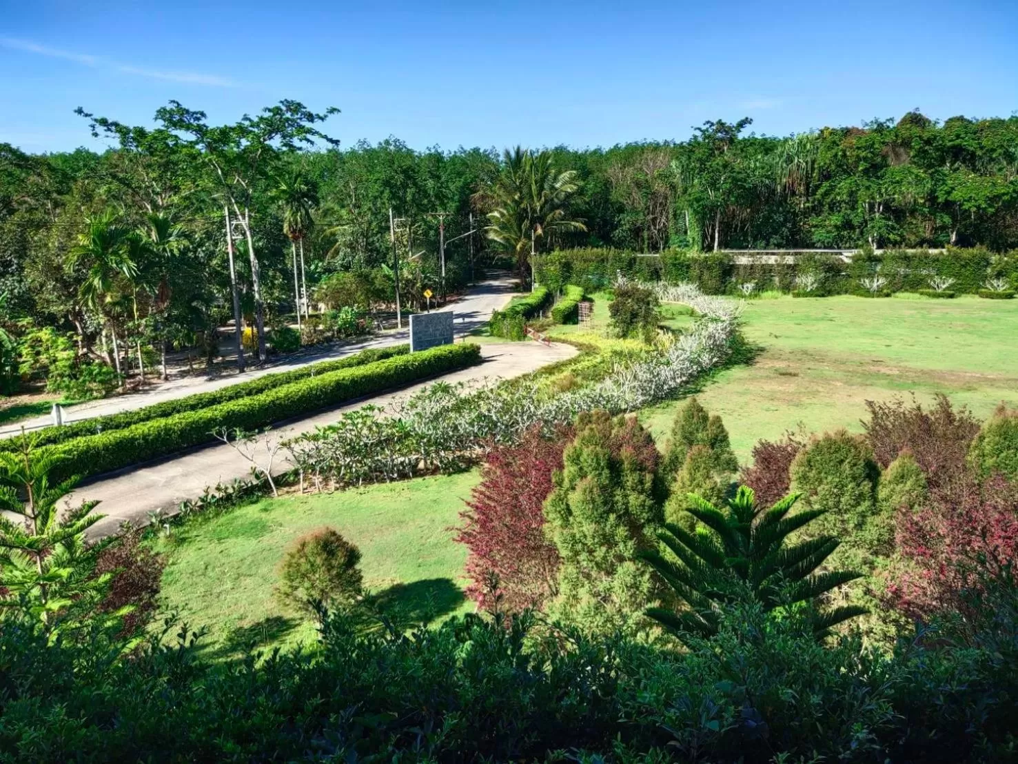 Khaolak Blue Sky Villa