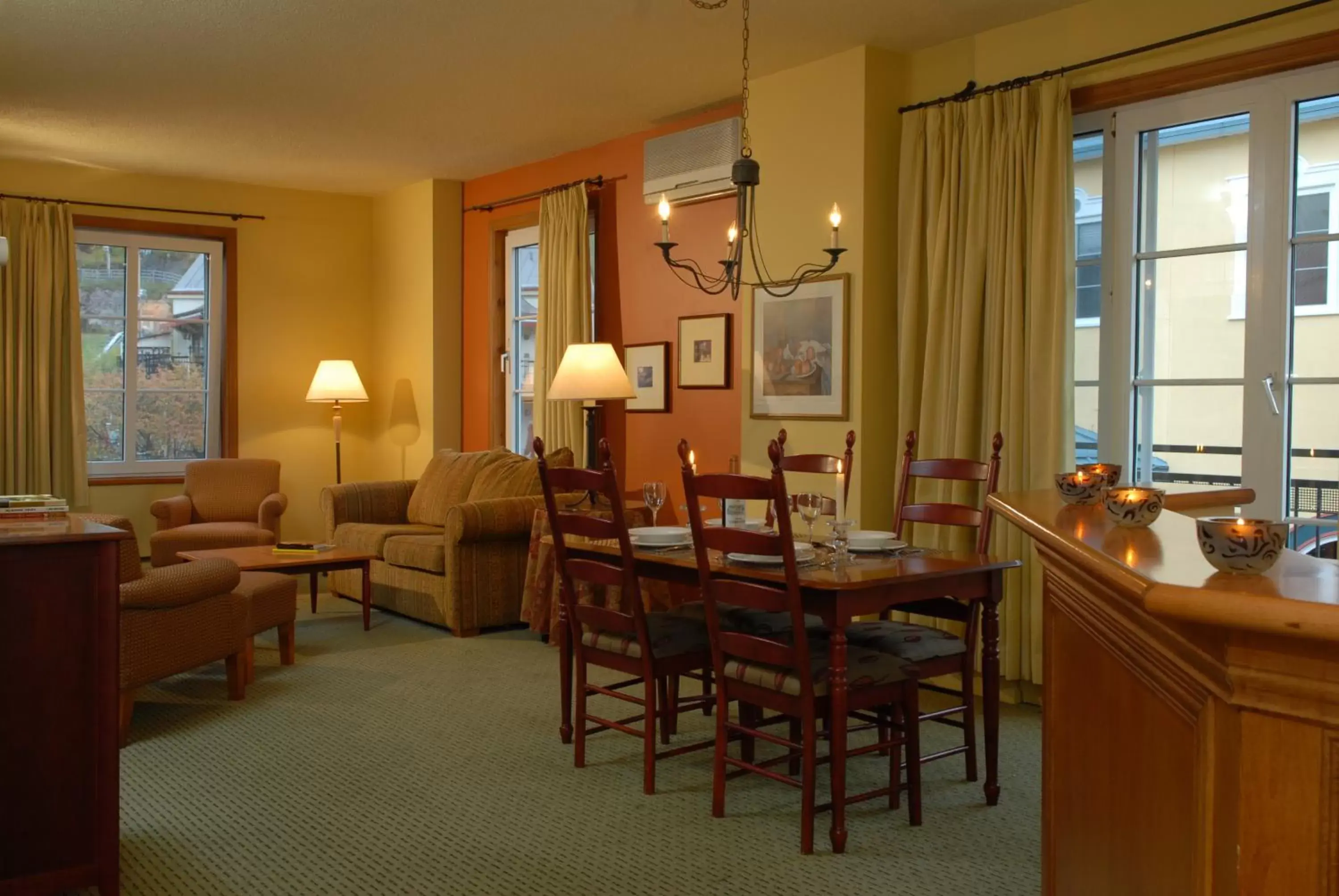 Living room, Seating Area in Place Saint Bernard Mont Tremblant