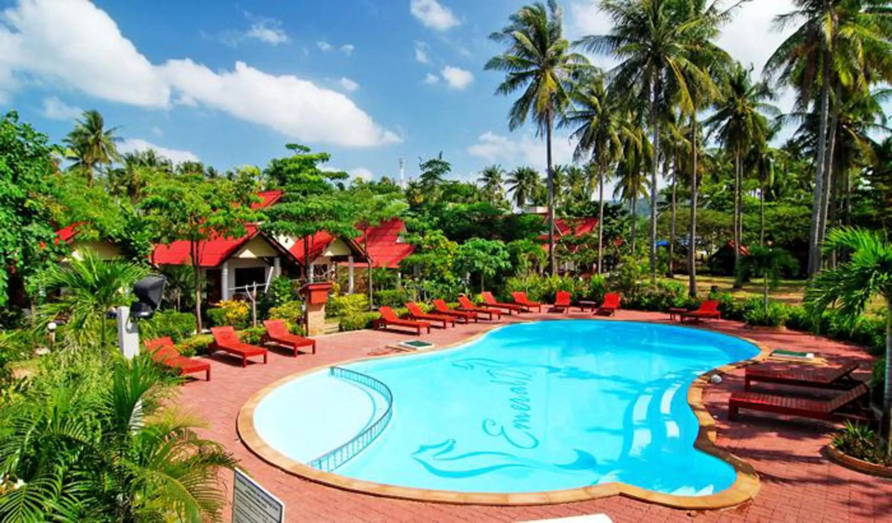 Patio, Swimming Pool in Lanta Emerald Bungalow