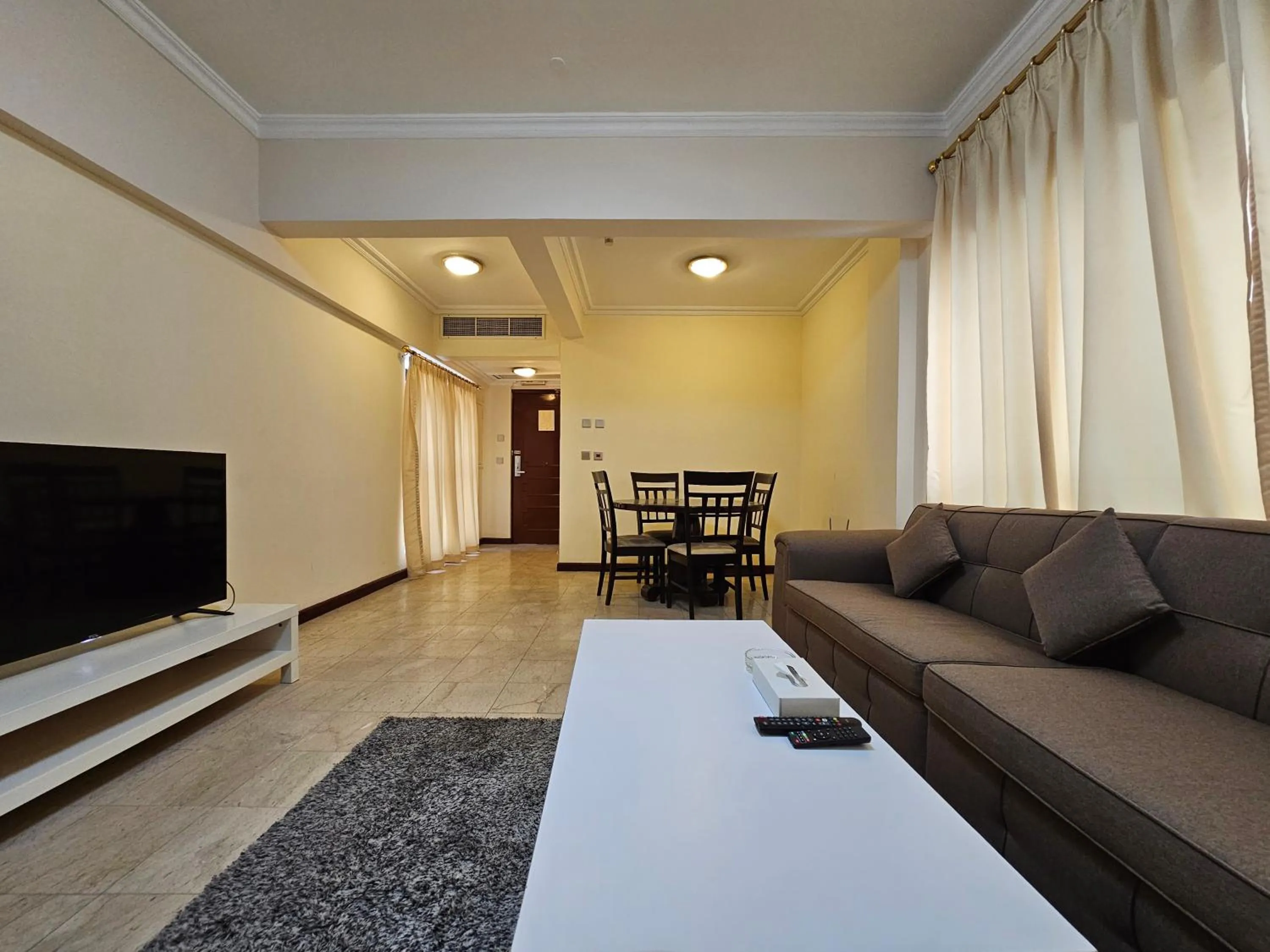 TV and multimedia in Majestic Hotel