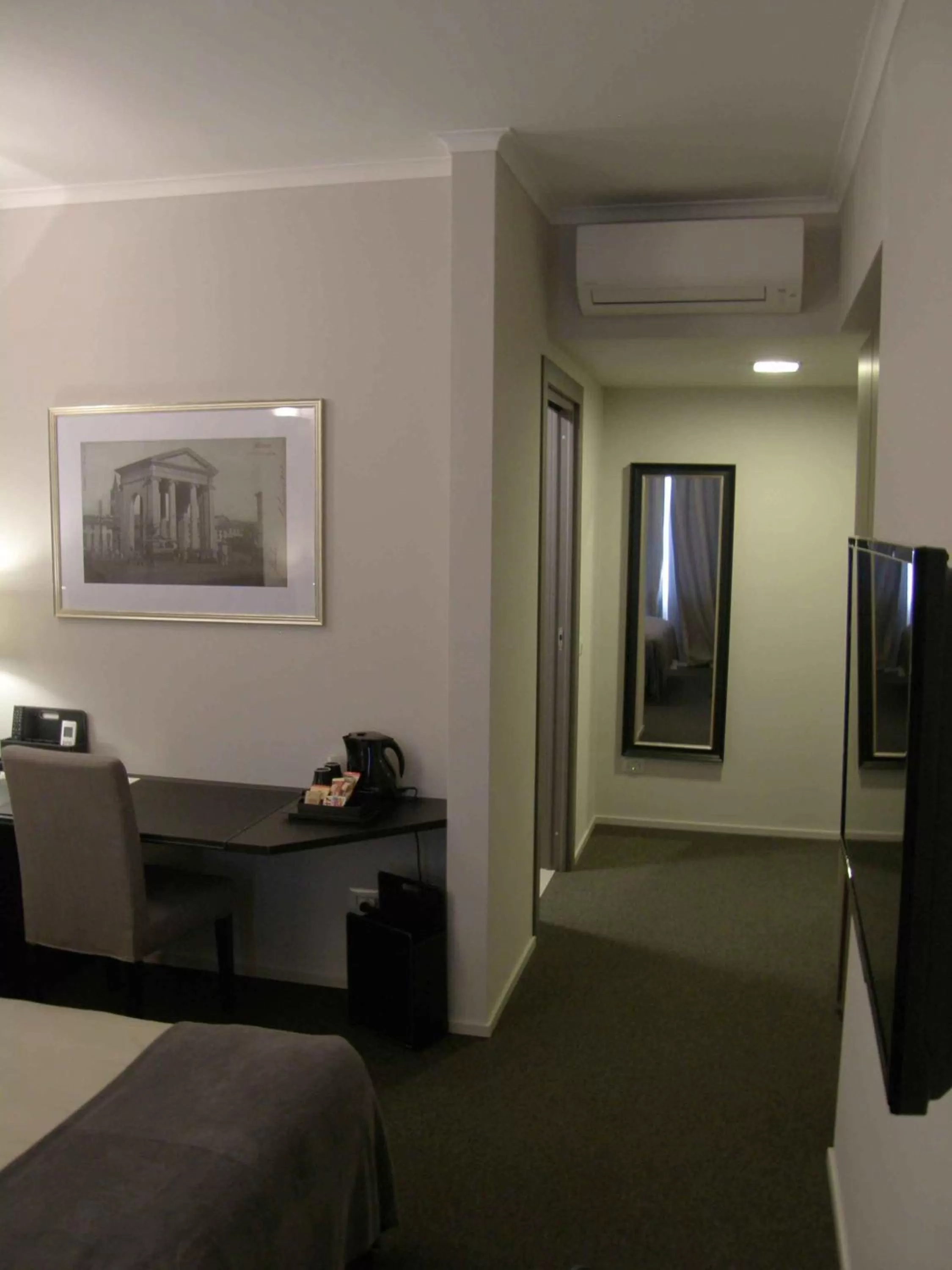 Decorative detail in Zuretti 61