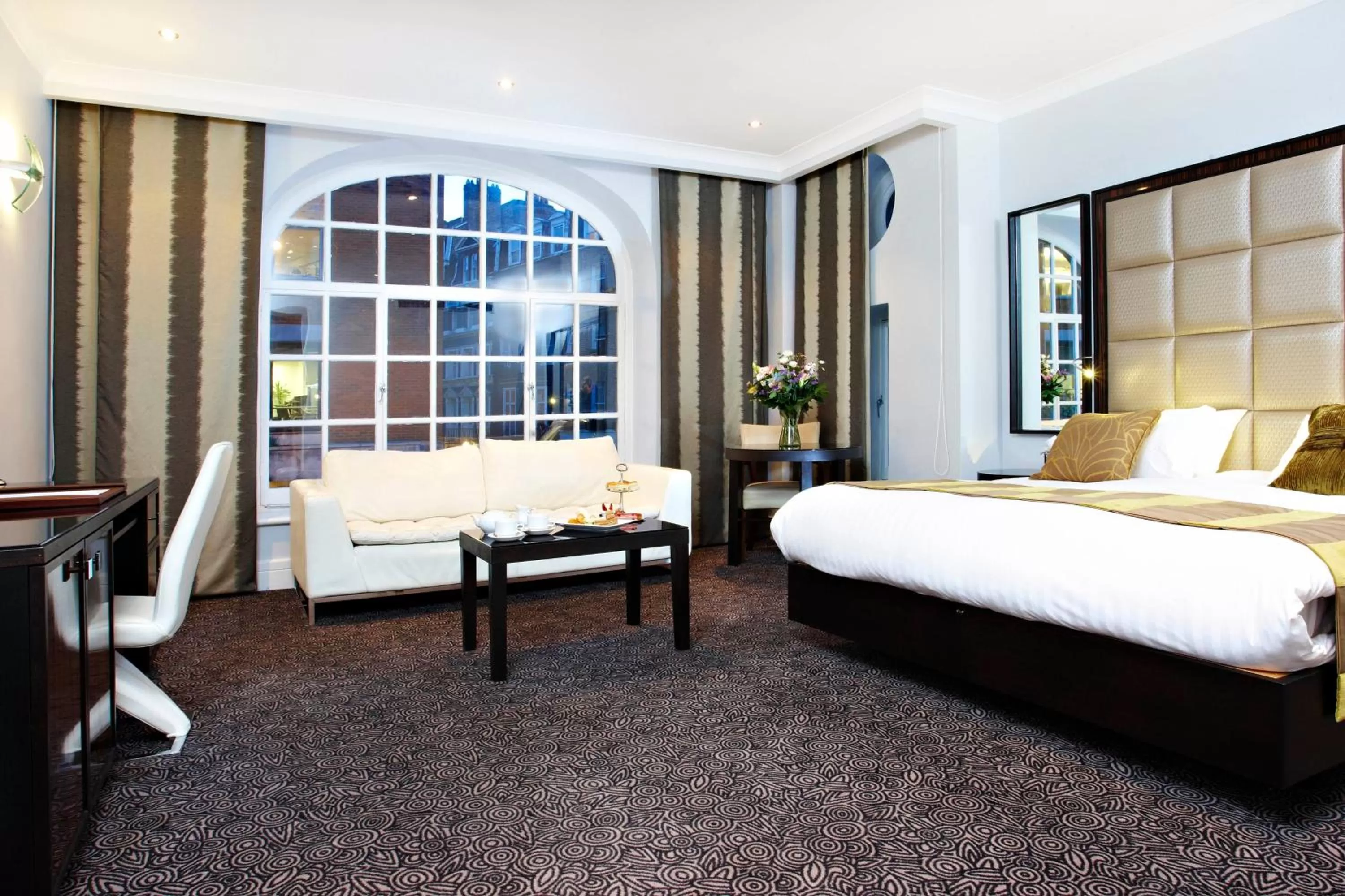 Bed in Washington Mayfair Hotel