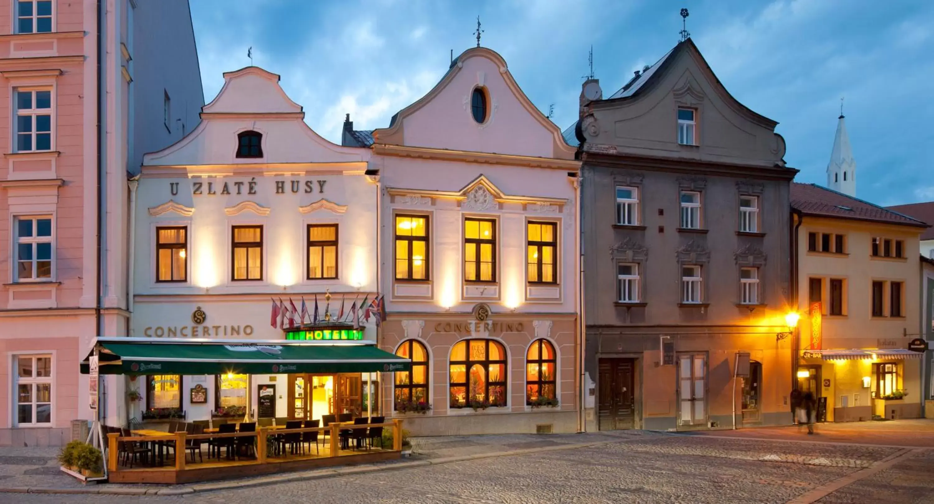 Facade/entrance in Hotel Concertino Zlatá Husa