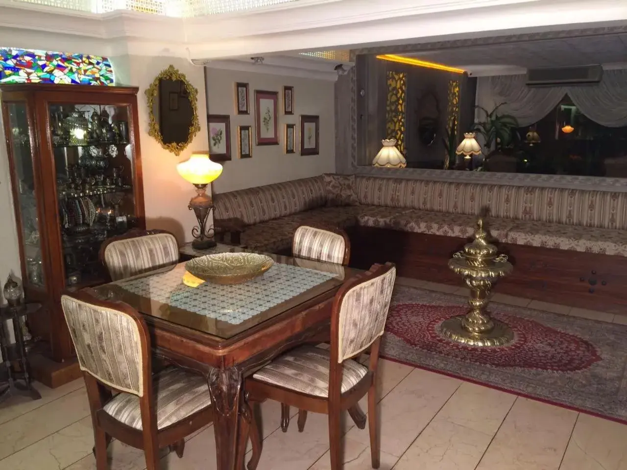 Lobby or reception in Hotel Nezih Istanbul
