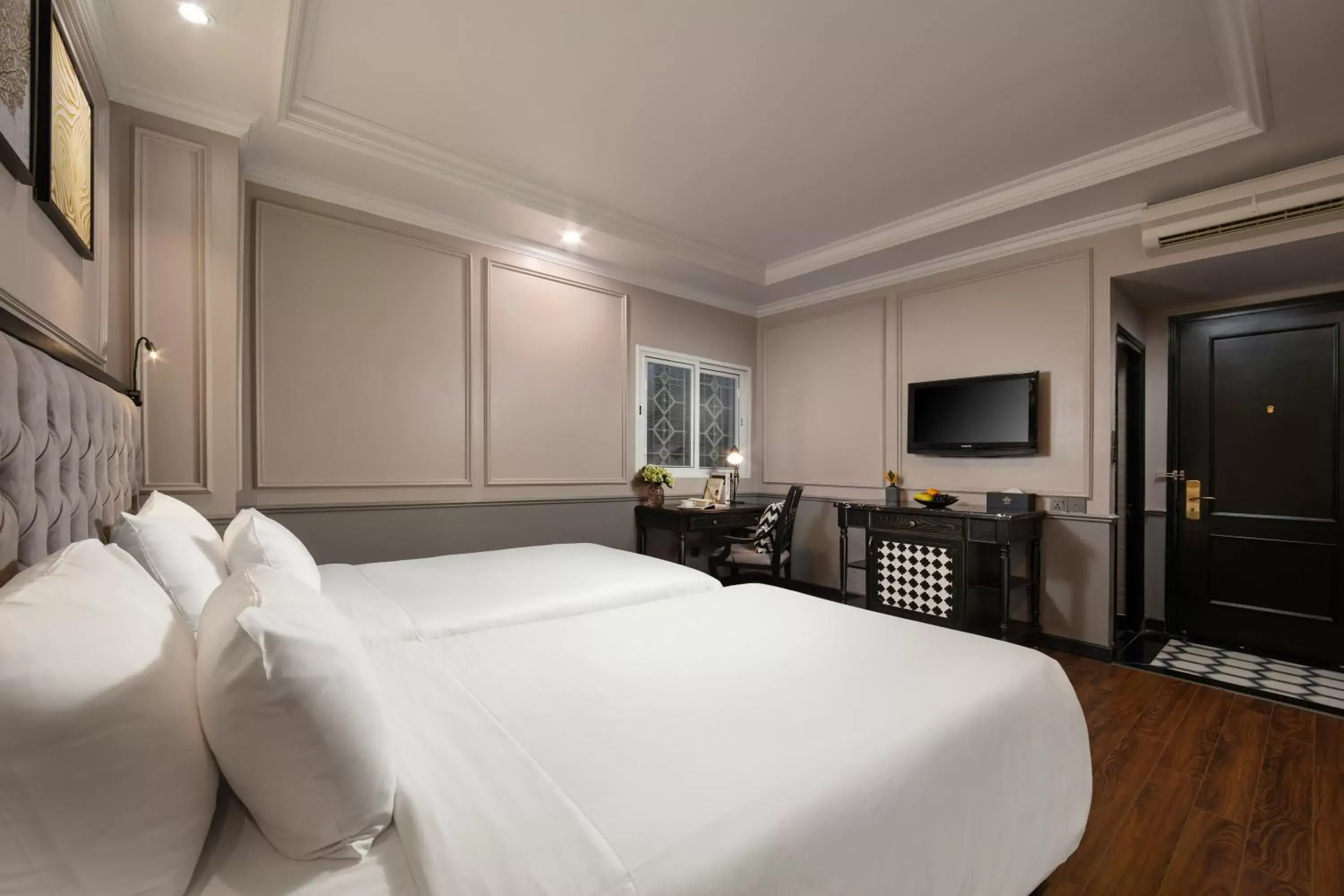 TV and multimedia, Bed in Imperial Hotel & Spa