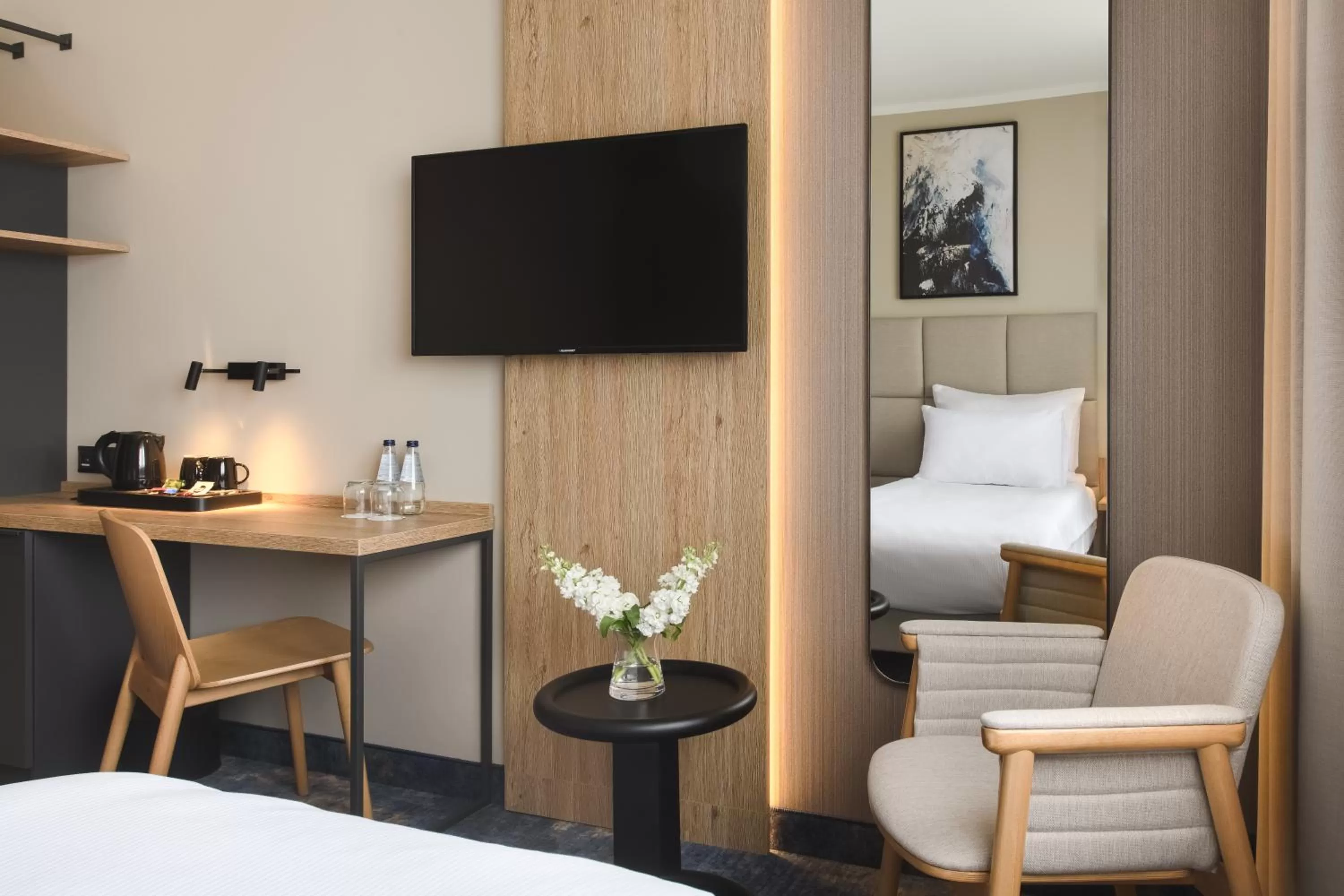 Communal lounge/ TV room, Bed in Best Western Plus Hotel Olsztyn Old Town