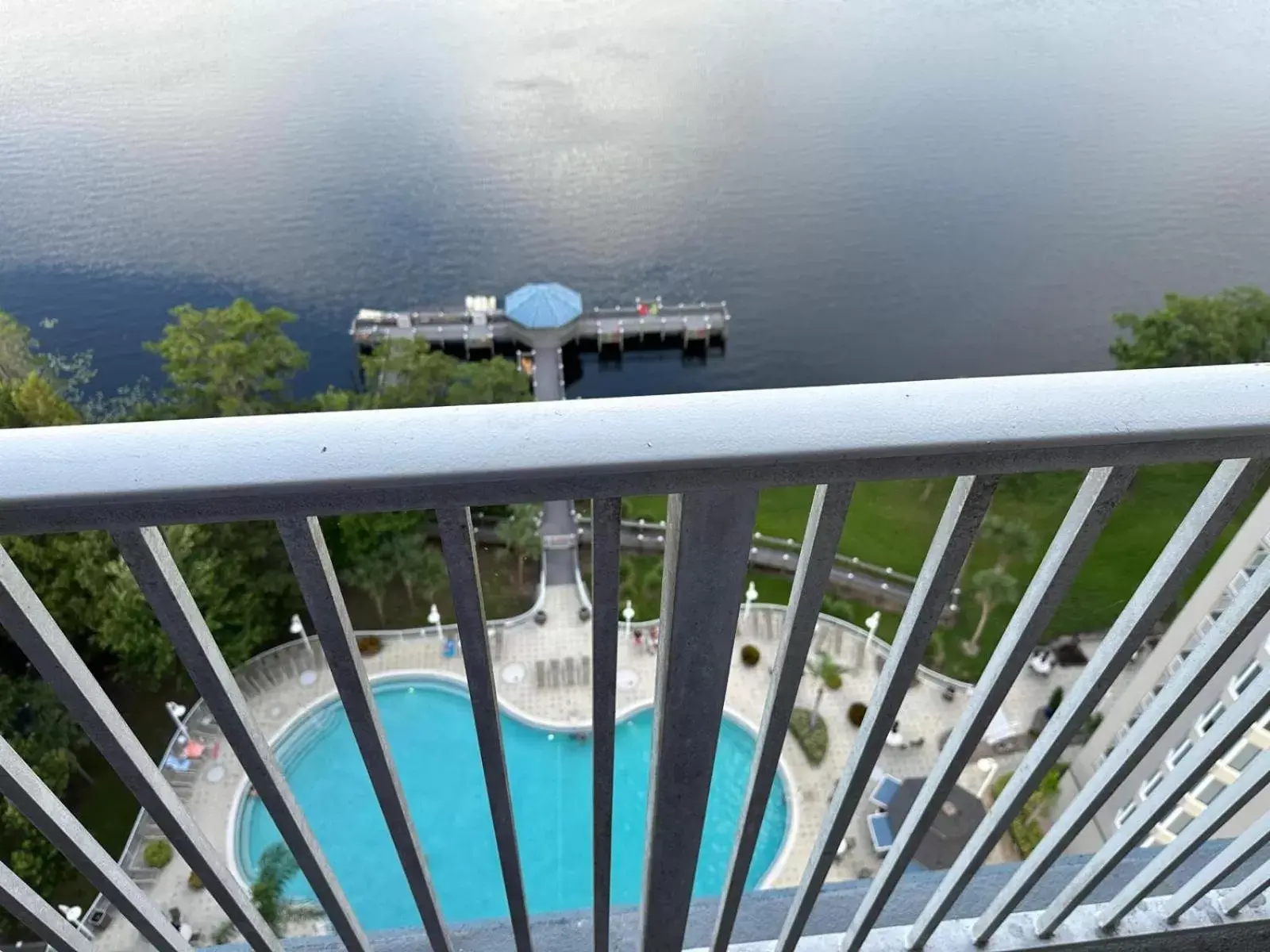 Balcony/Terrace, Pool View in Penthouse Close to Disney area and Malls water view