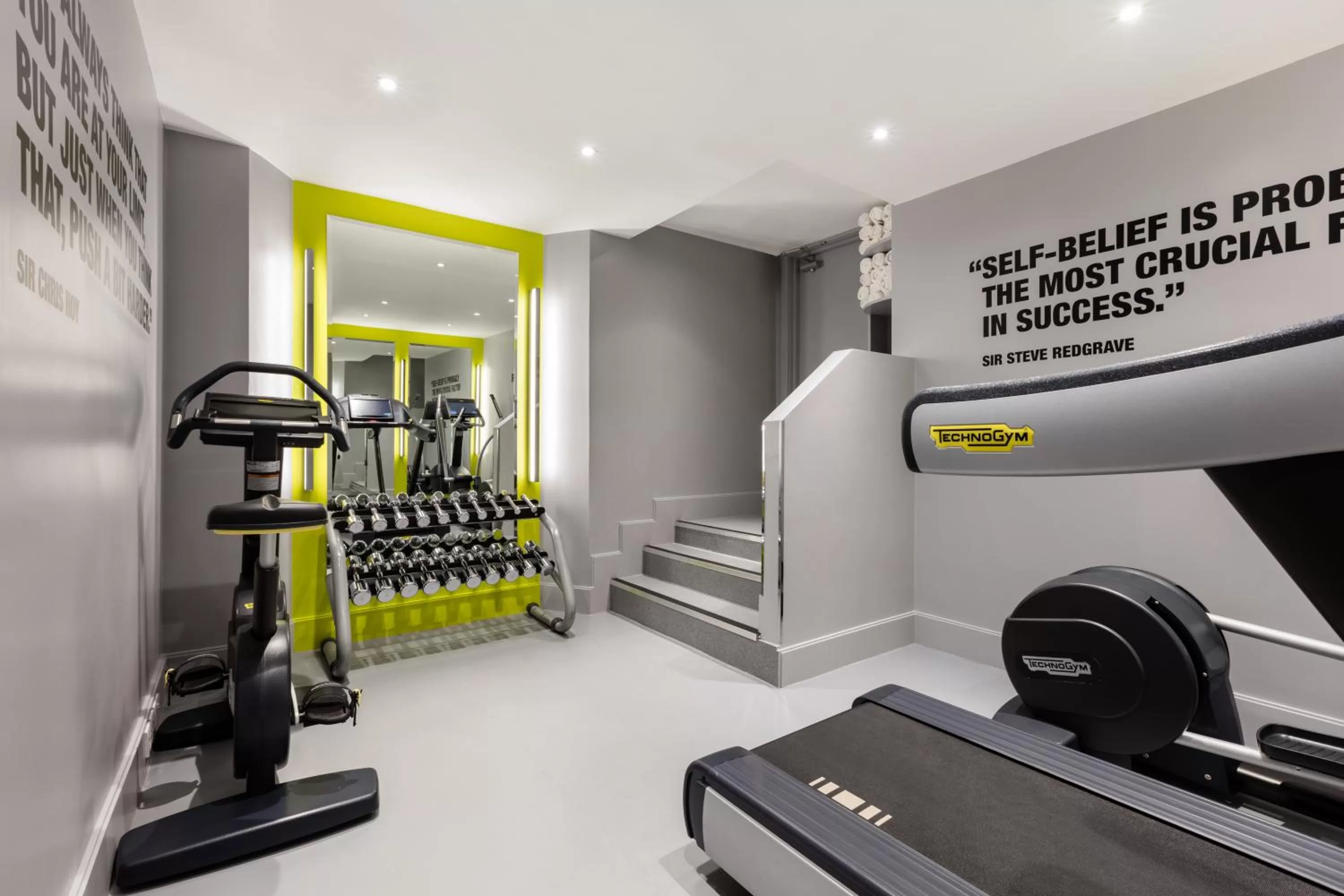 Fitness centre/facilities in Radisson Blu Hotel, London Marble Arch