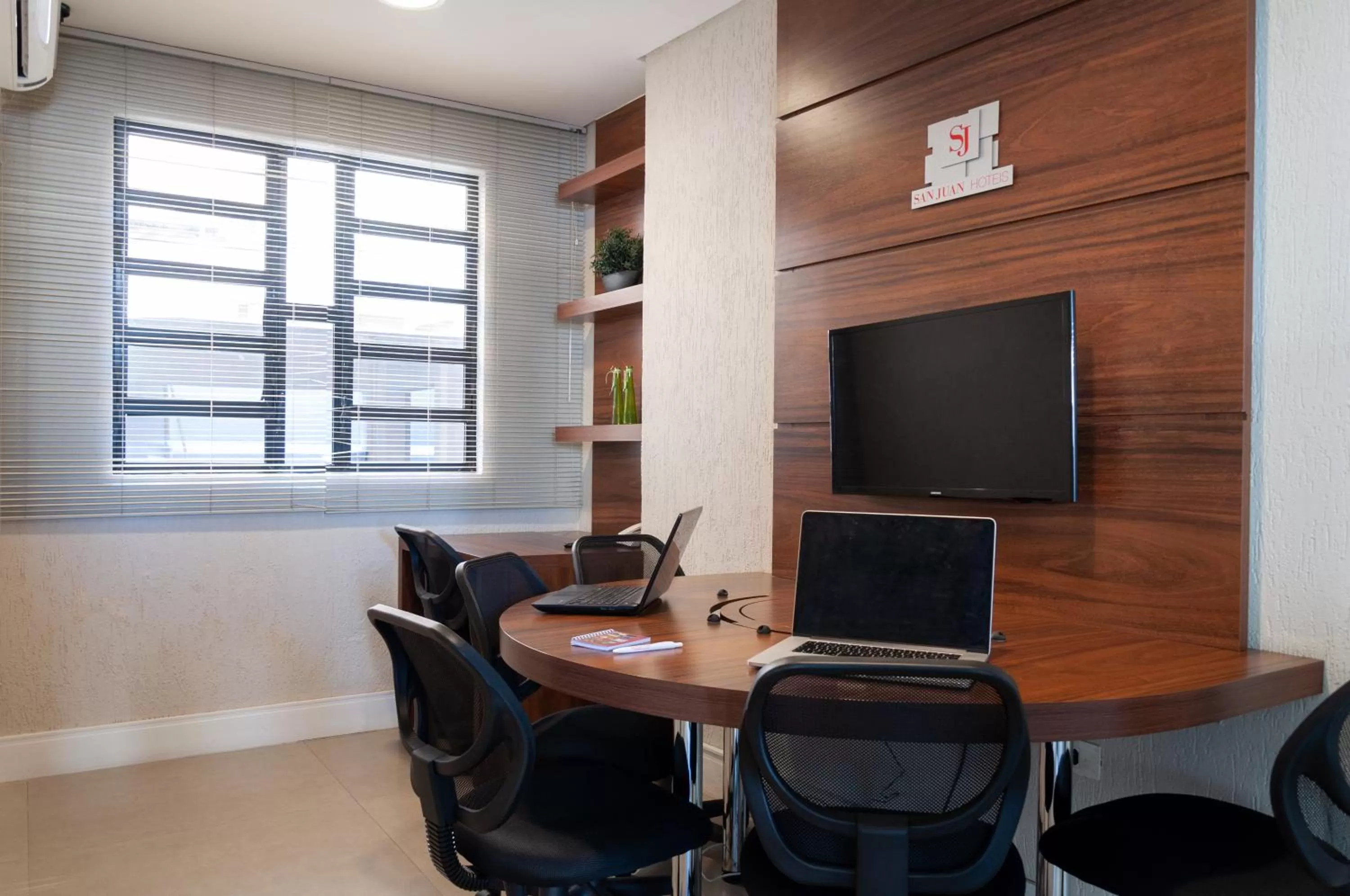 Business facilities in SJ Executive - San Juan Curitiba