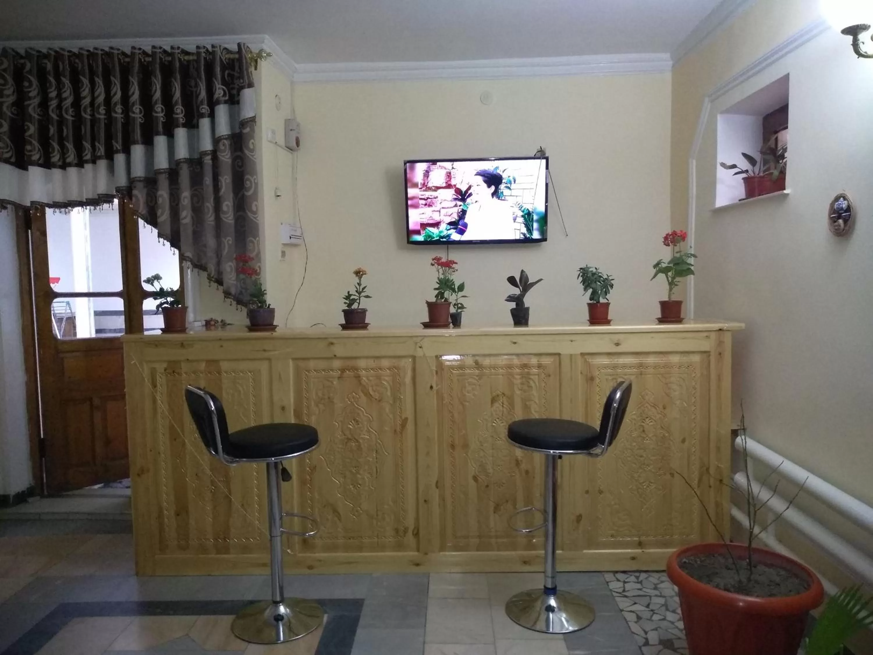 Restaurant/places to eat, Lounge/Bar in Boutigue Hotel Parvina