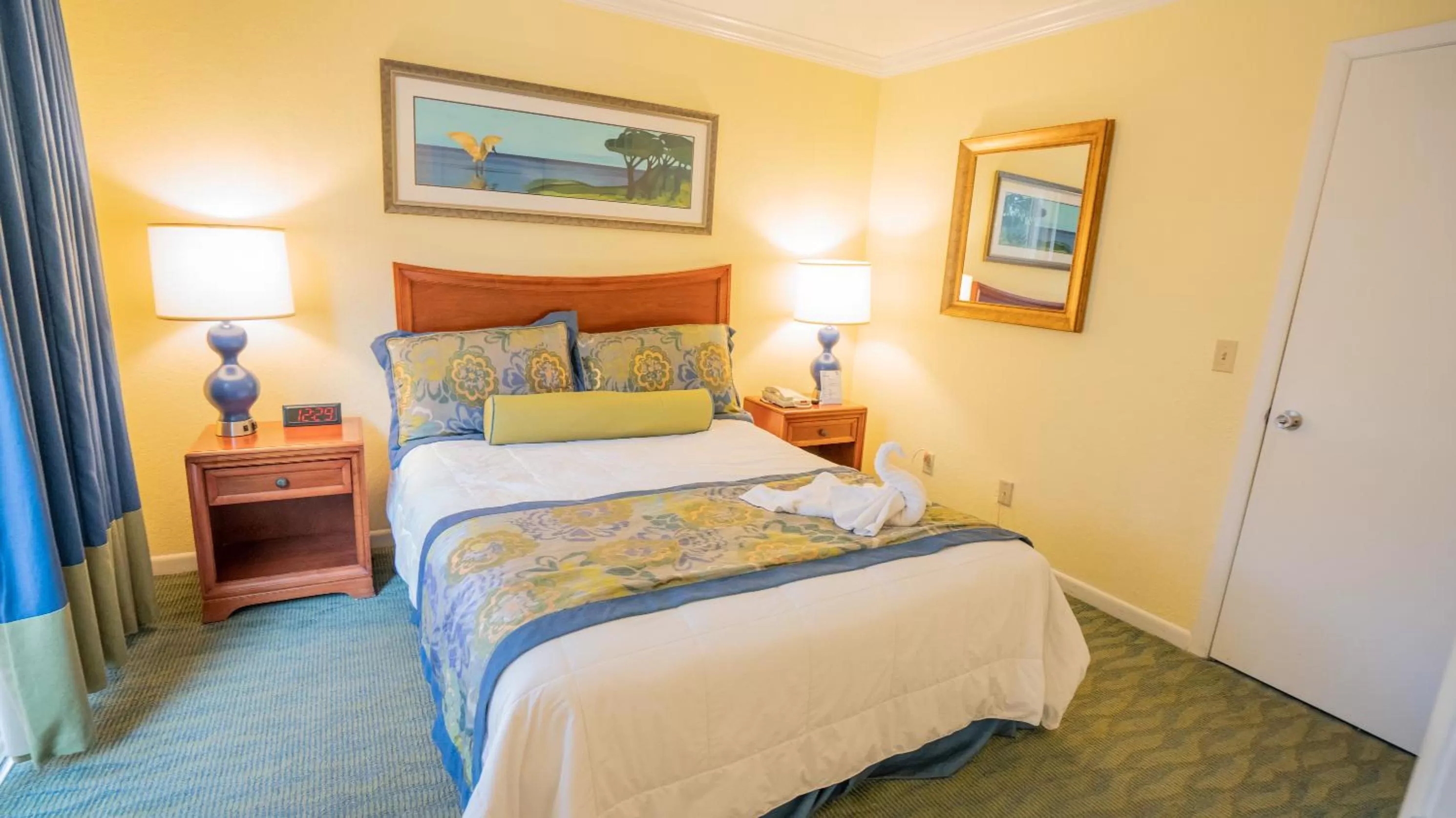 Bedroom, Bed in Blue Tree Resort at Lake Buena Vista