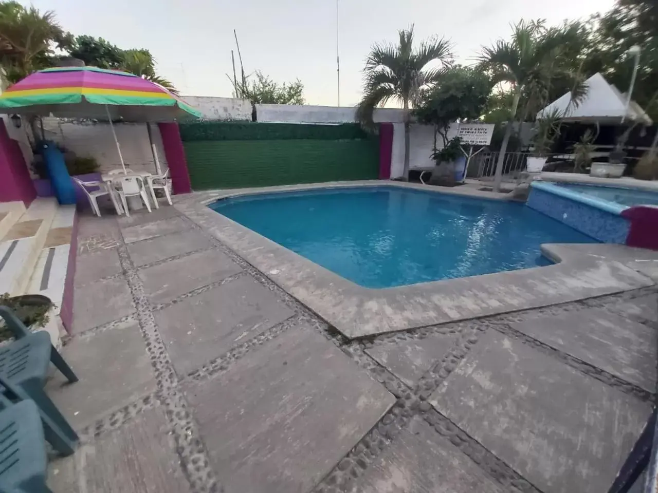 Swimming Pool in Hotel Ayalamar Manzanillo