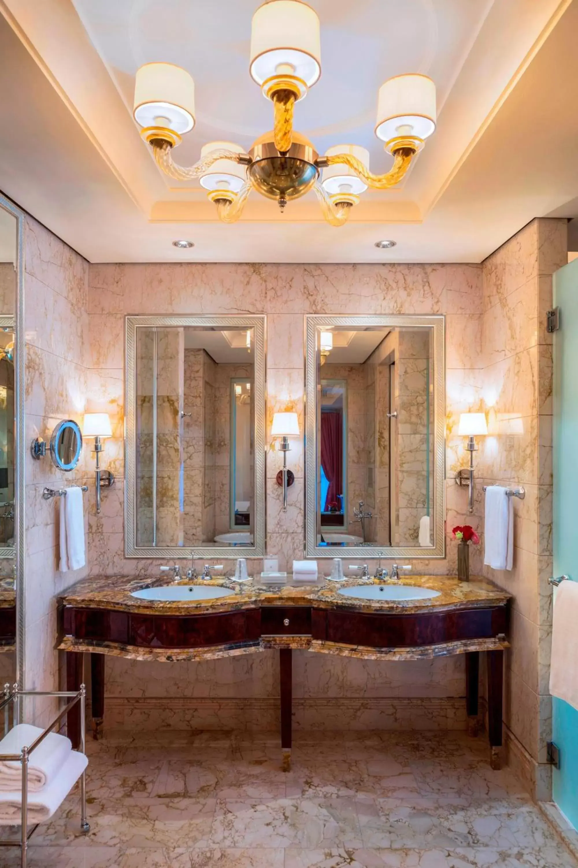 Bathroom, Lobby/Reception in The St Regis Singapore